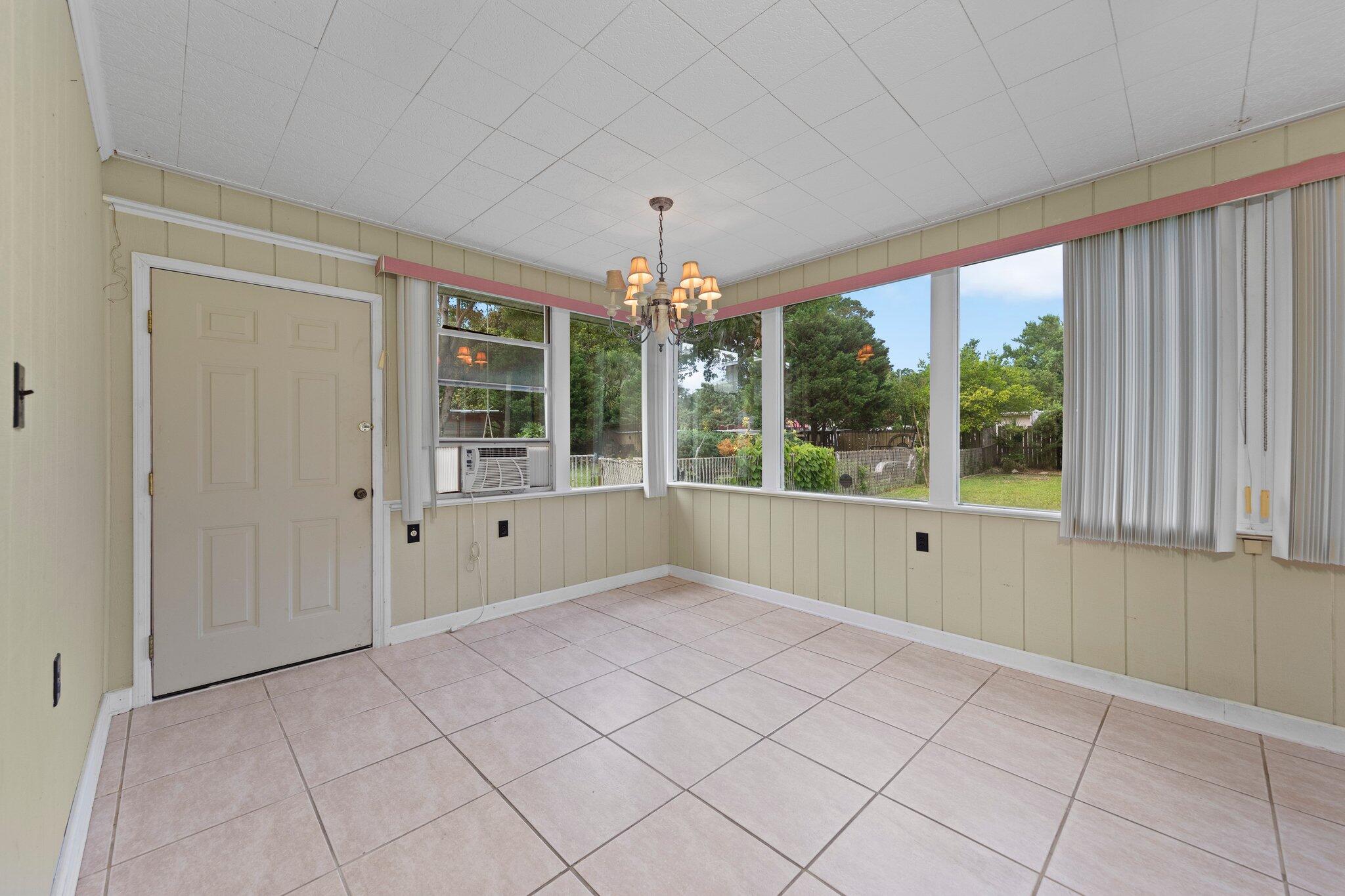 SEABREEZE ADD #4 - Residential