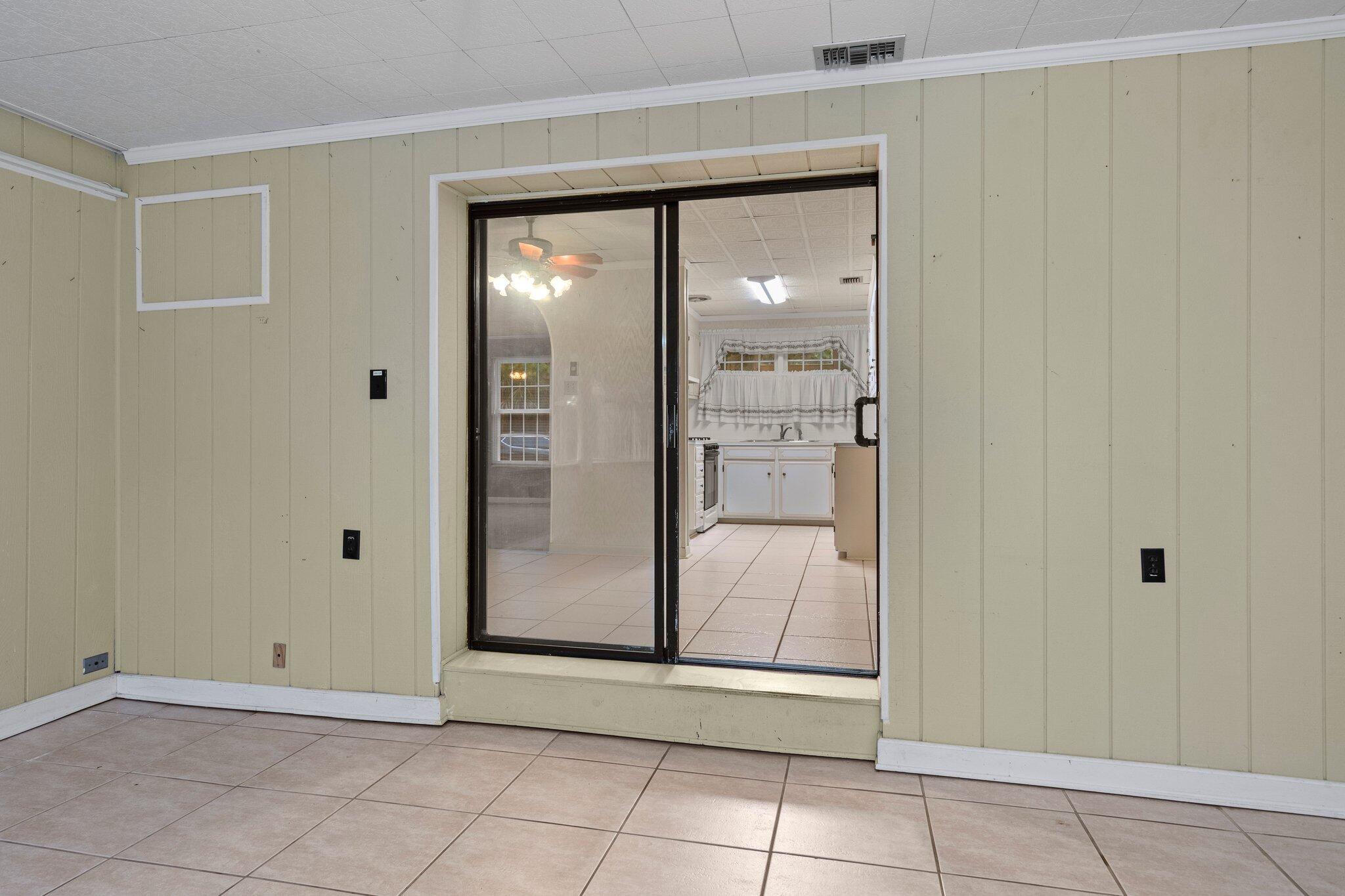 SEABREEZE ADD #4 - Residential