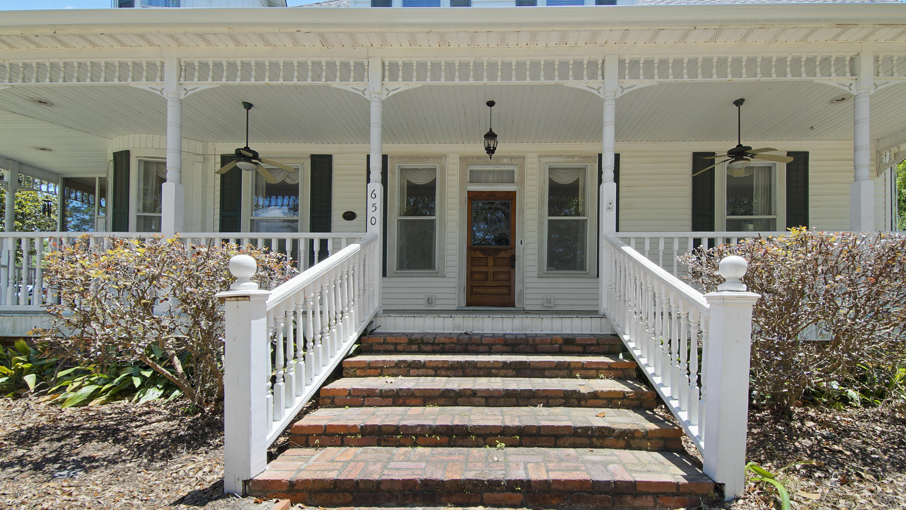 TOWN OF DEFUNIAK SPRINGS - Residential