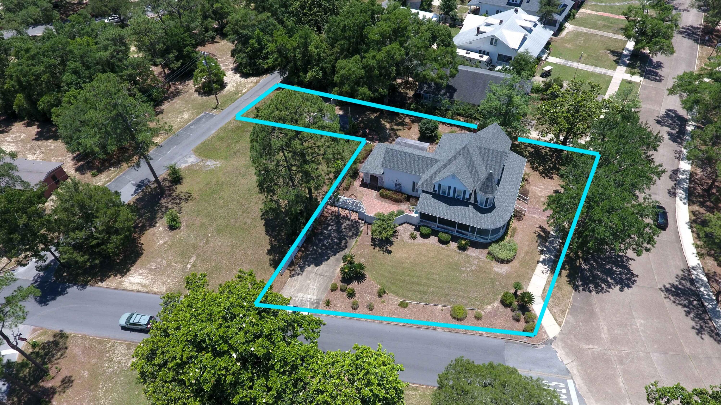 TOWN OF DEFUNIAK SPRINGS - Residential