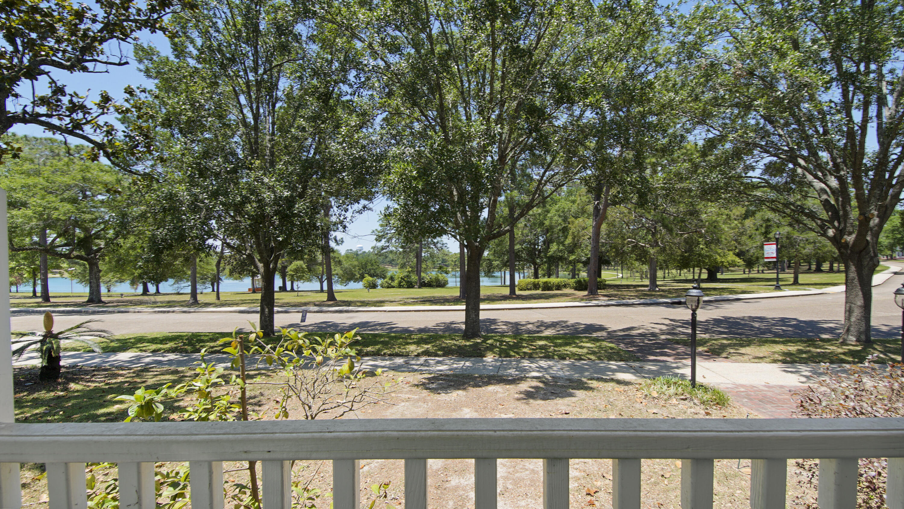 TOWN OF DEFUNIAK SPRINGS - Residential