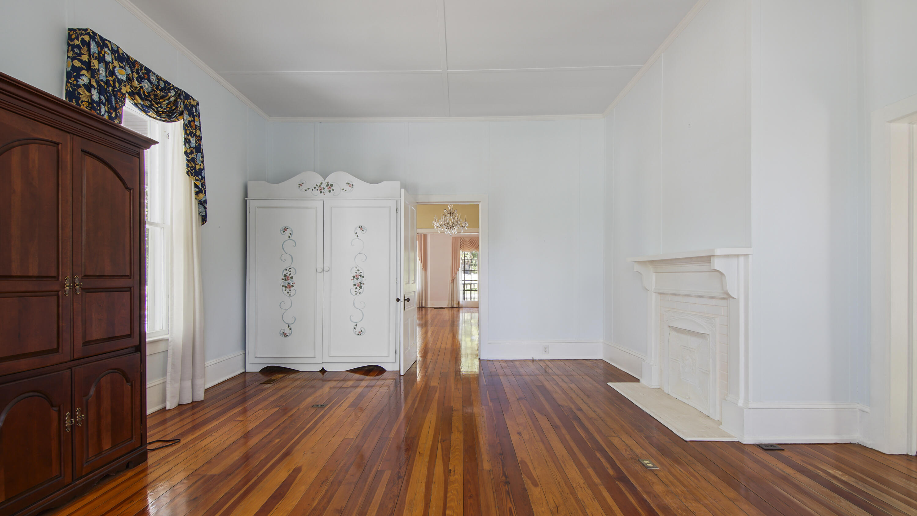 TOWN OF DEFUNIAK SPRINGS - Residential