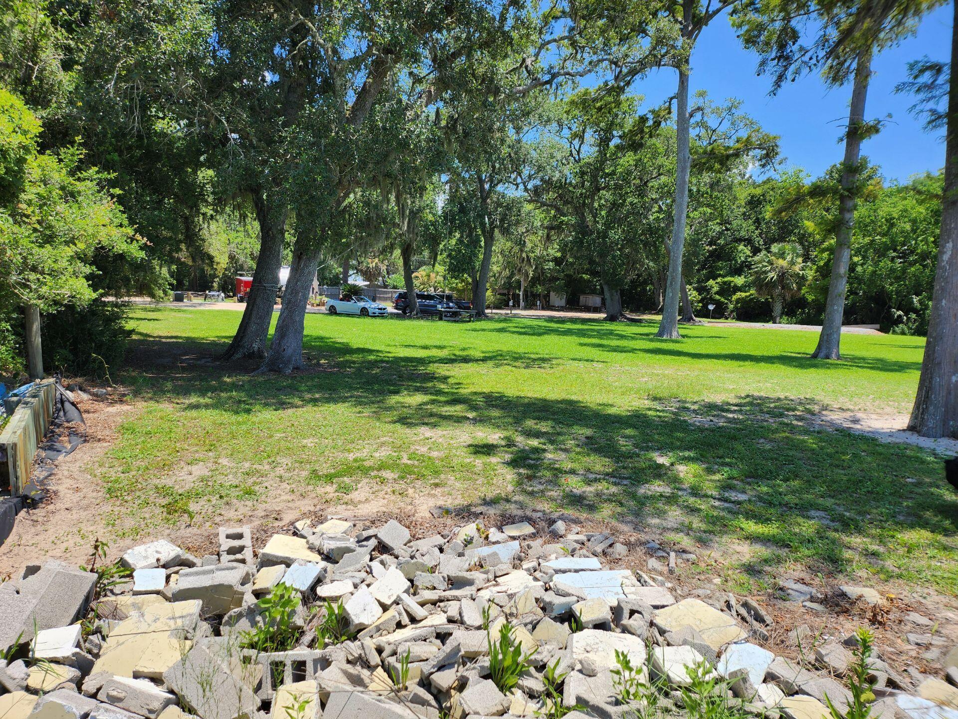 Basin Bayou - Land