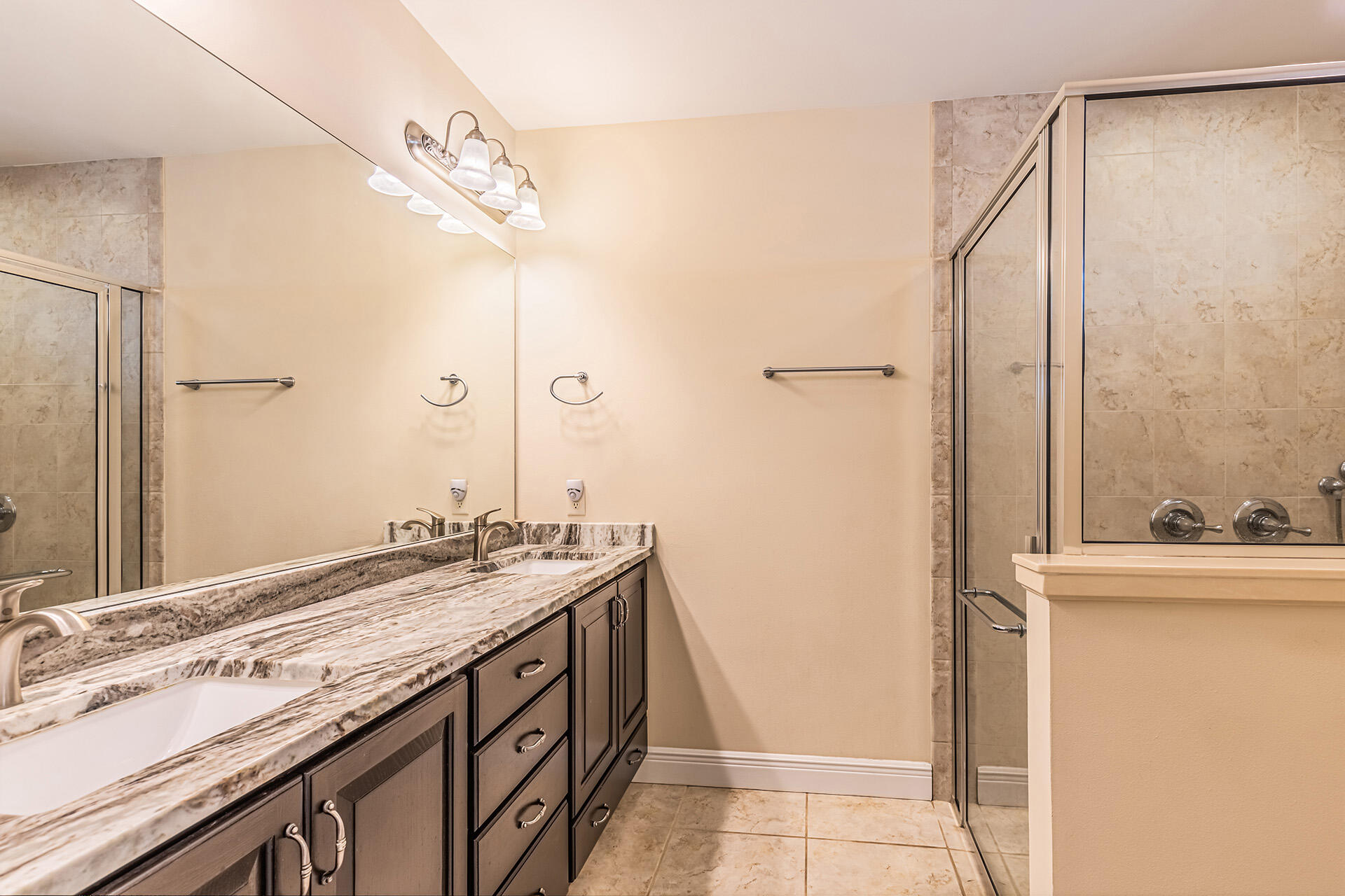 SPRING ACRES COVE - Residential