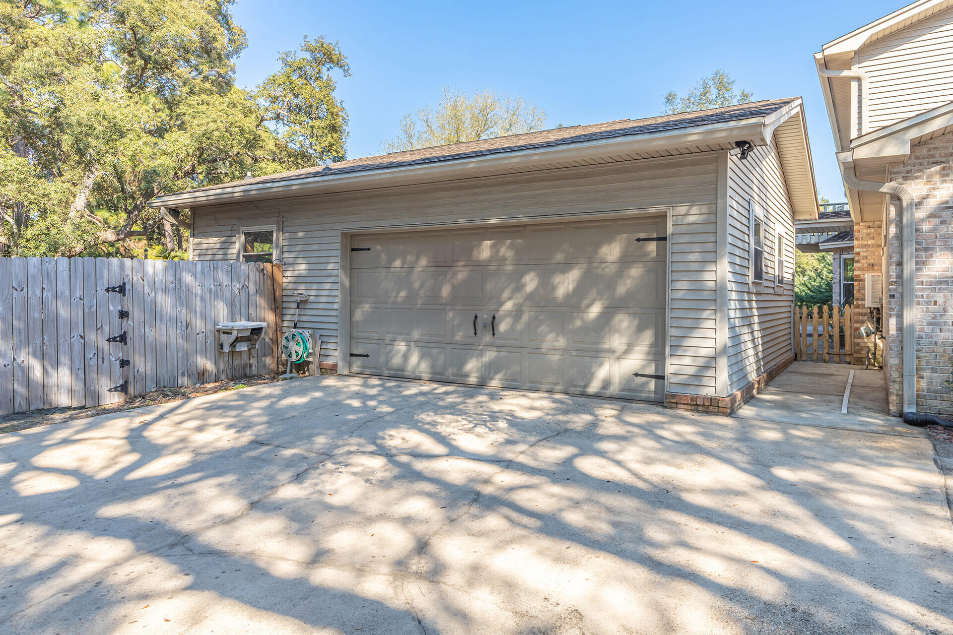 SPRING ACRES COVE - Residential