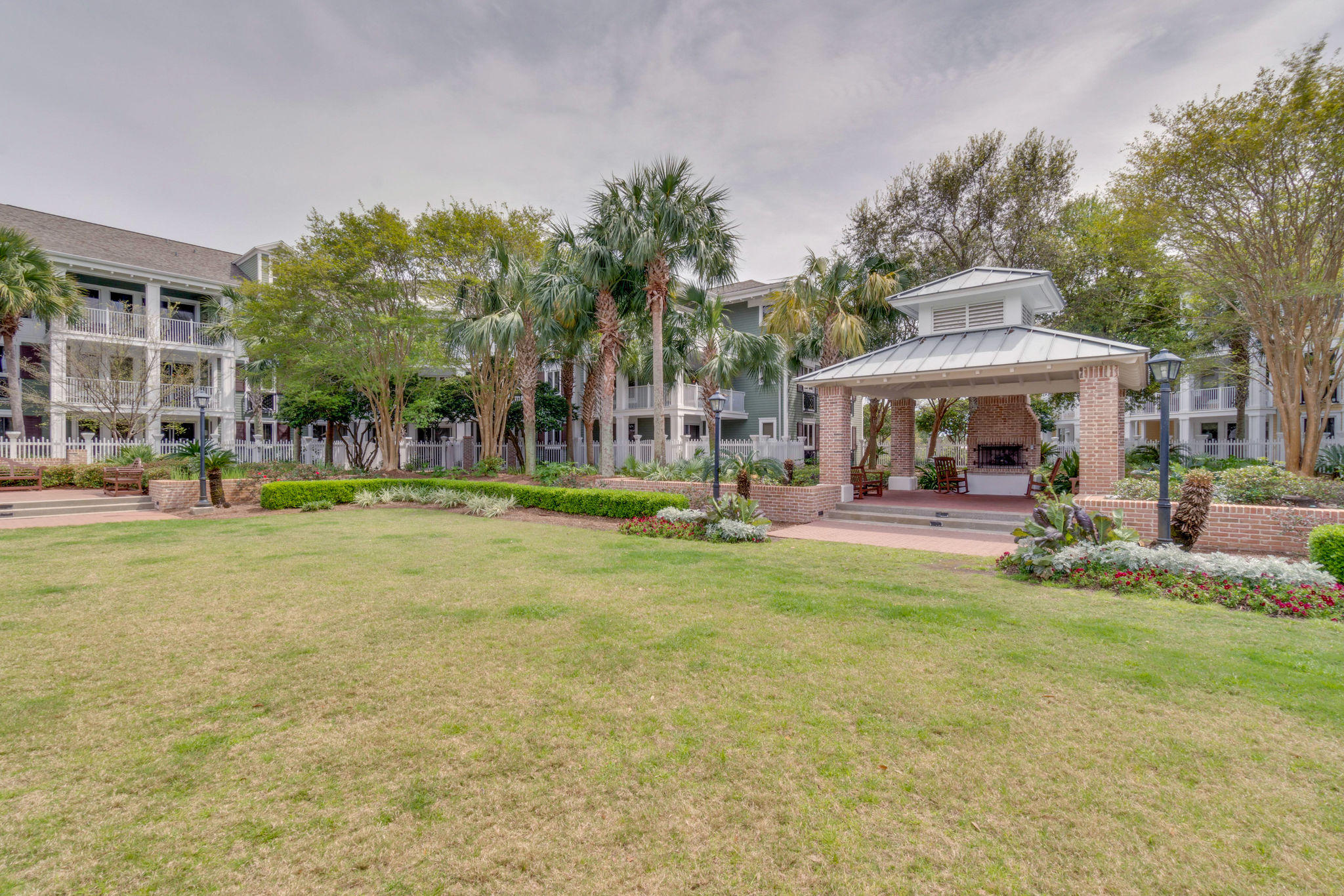 MARKET STREET INN - Residential