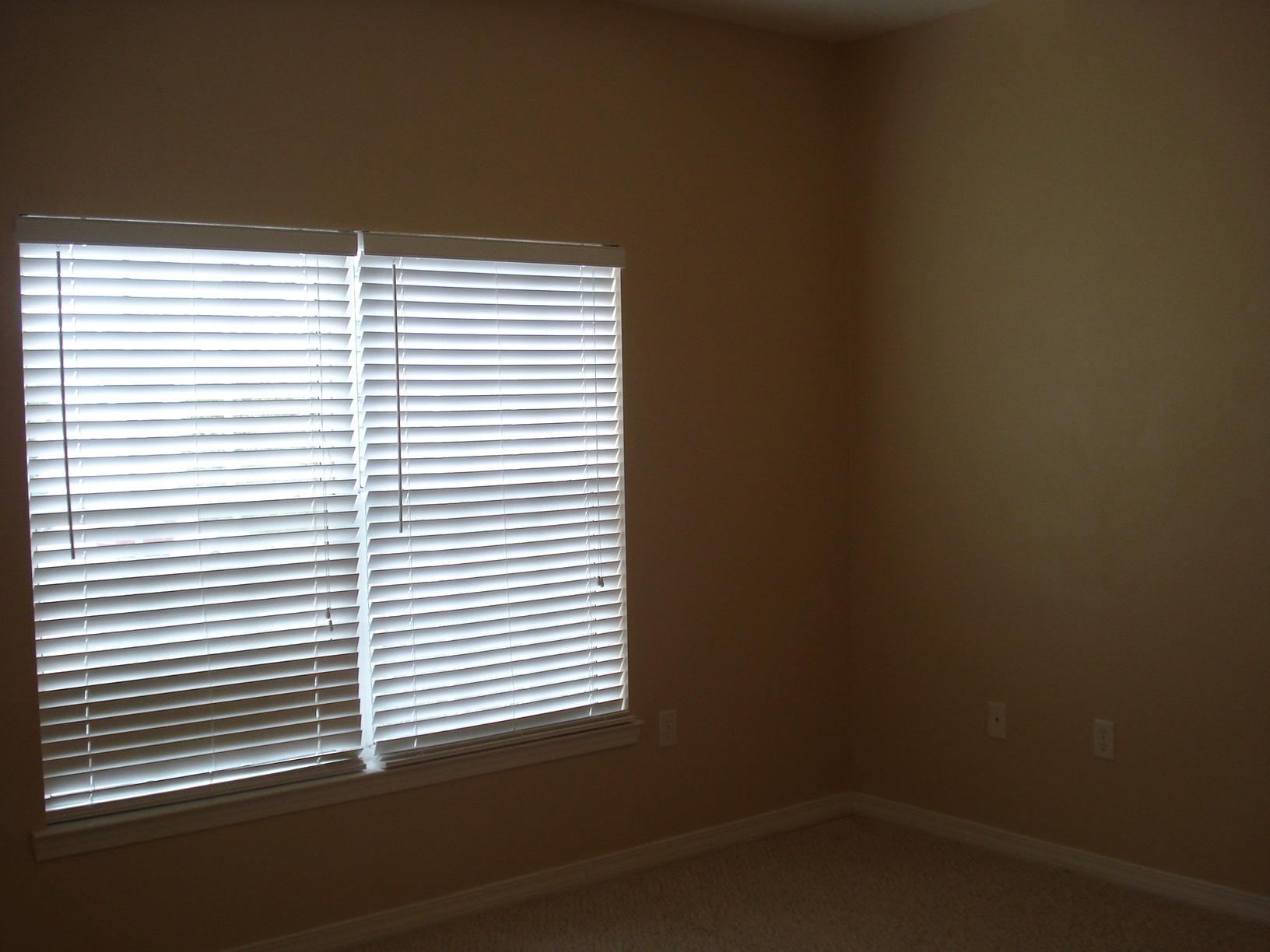 THE OAKS - Residential