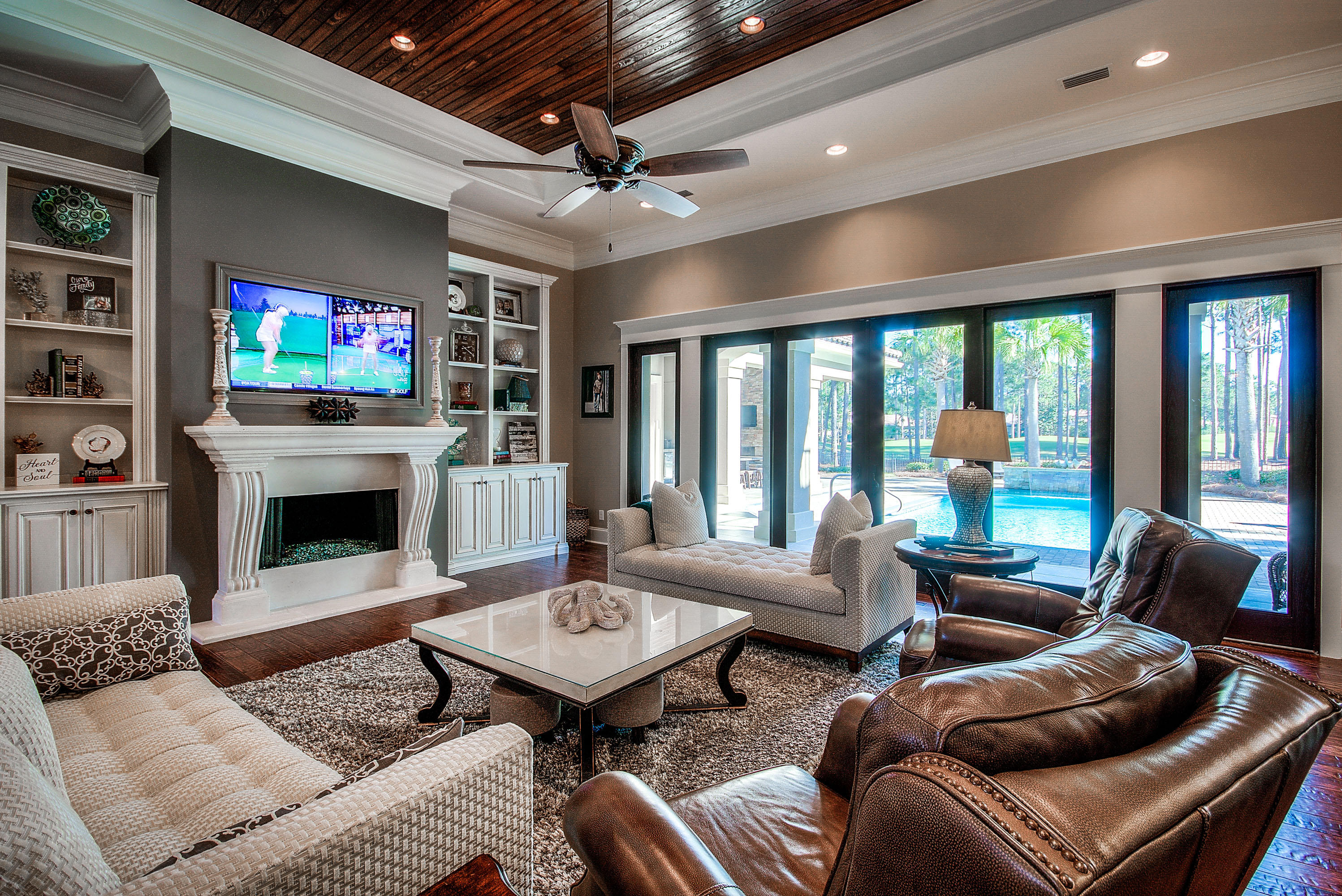 BURNT PINE - Residential