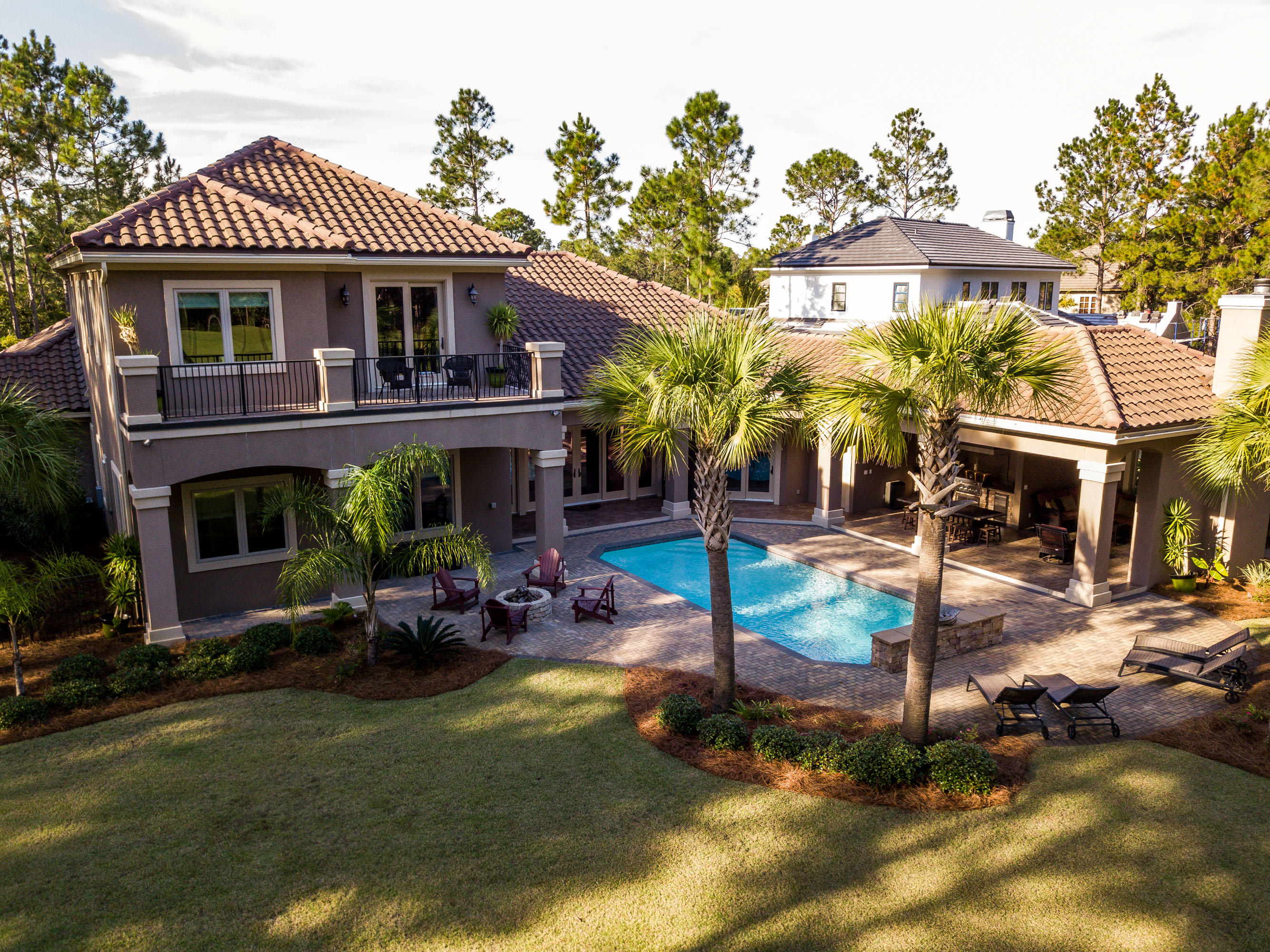 BURNT PINE - Residential