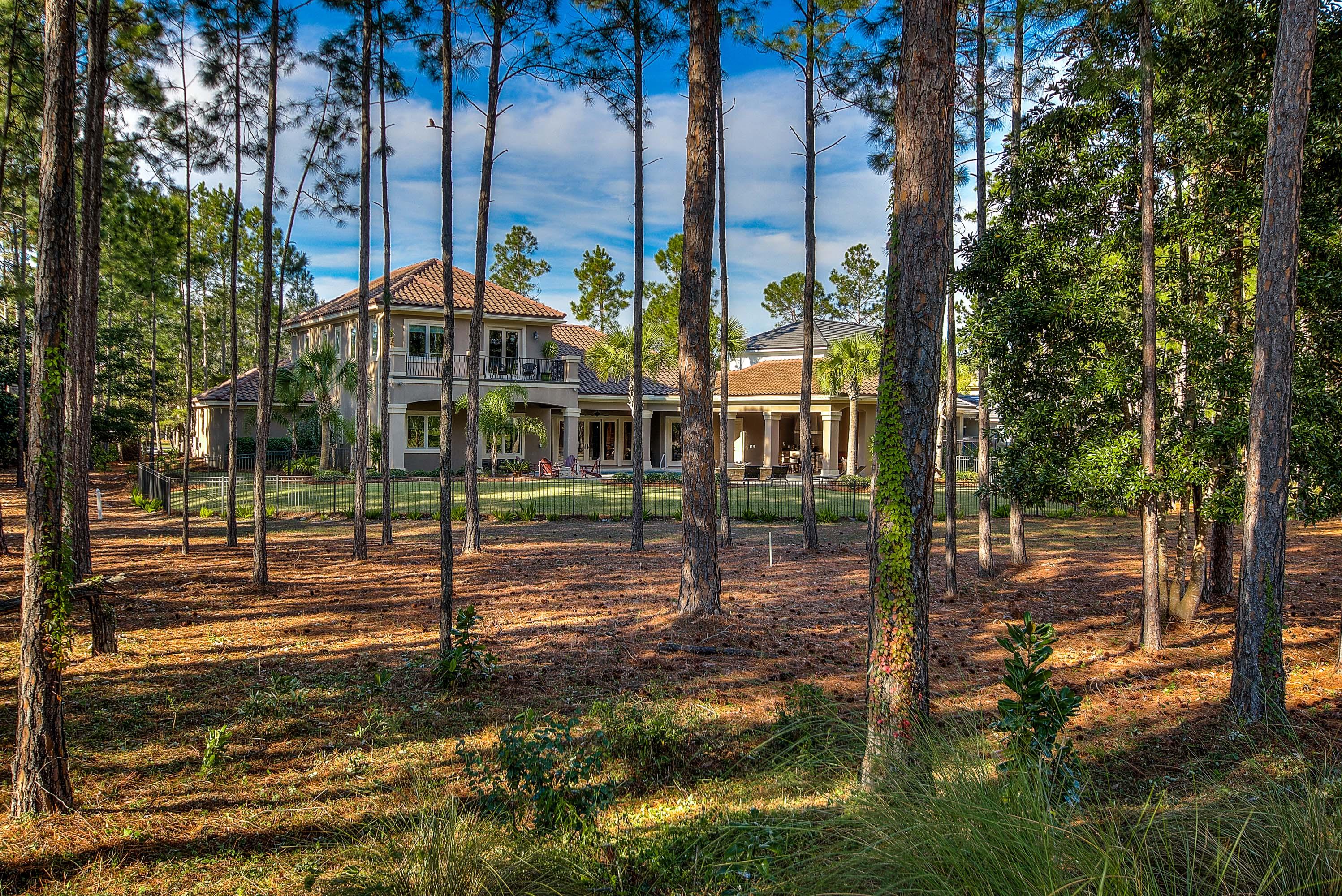 BURNT PINE - Residential