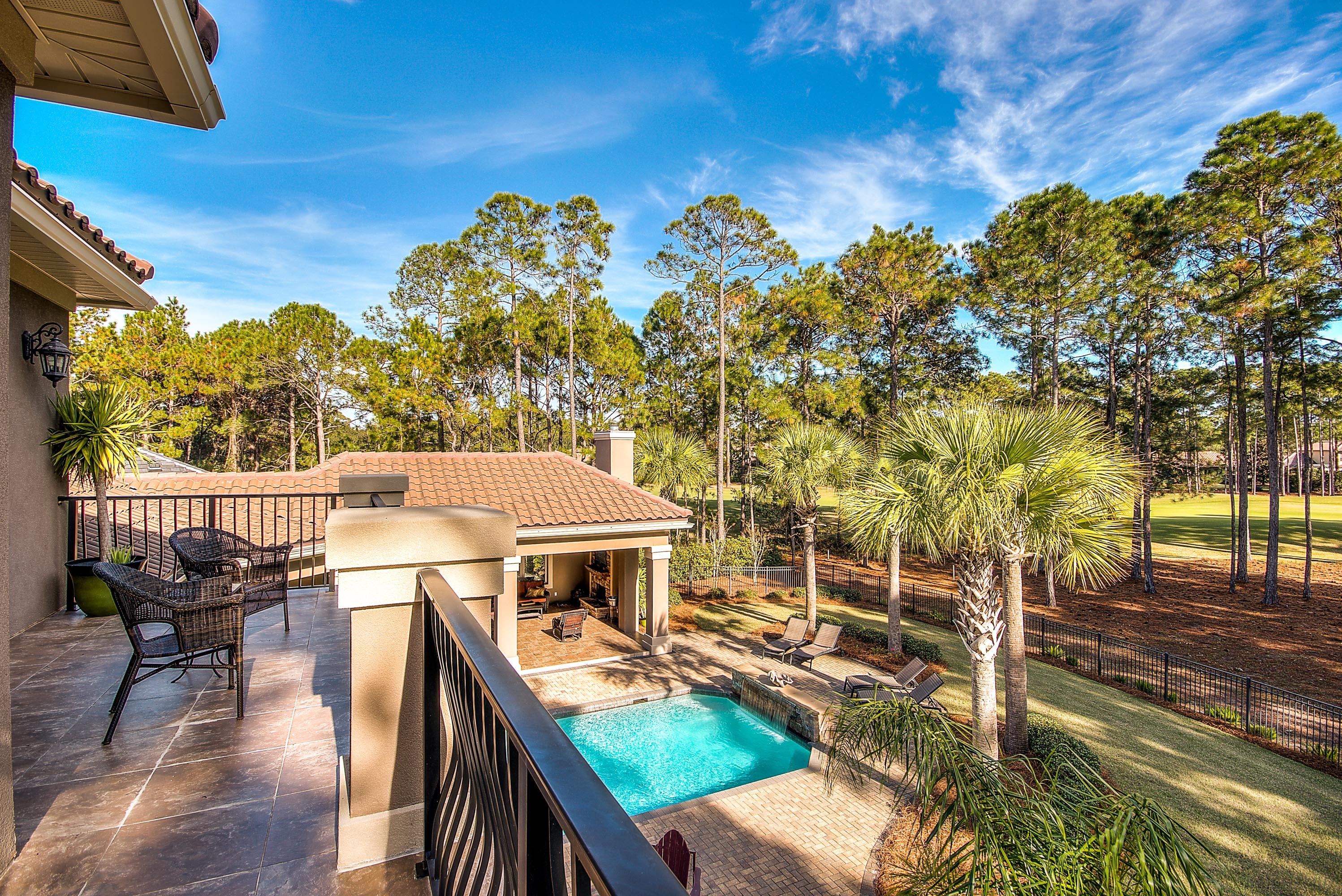BURNT PINE - Residential