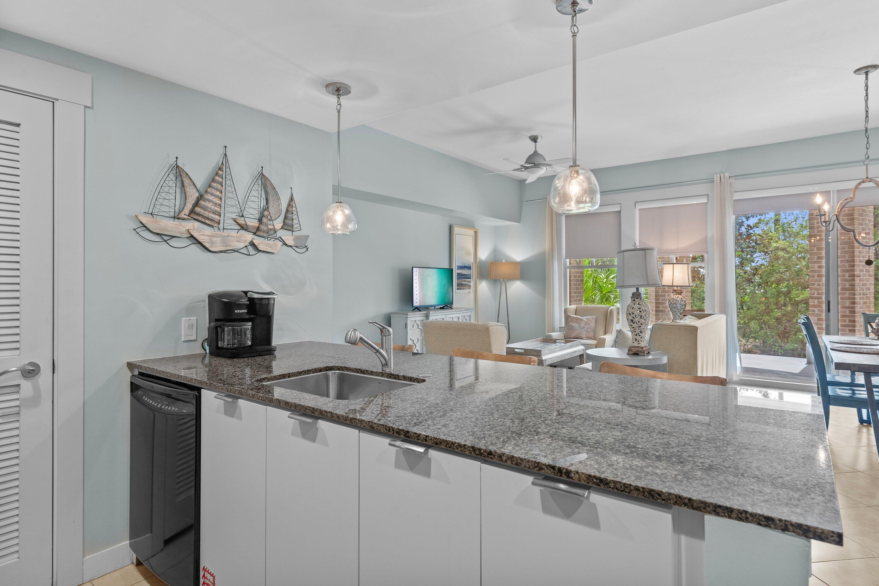 BAHIA CONDO - Residential