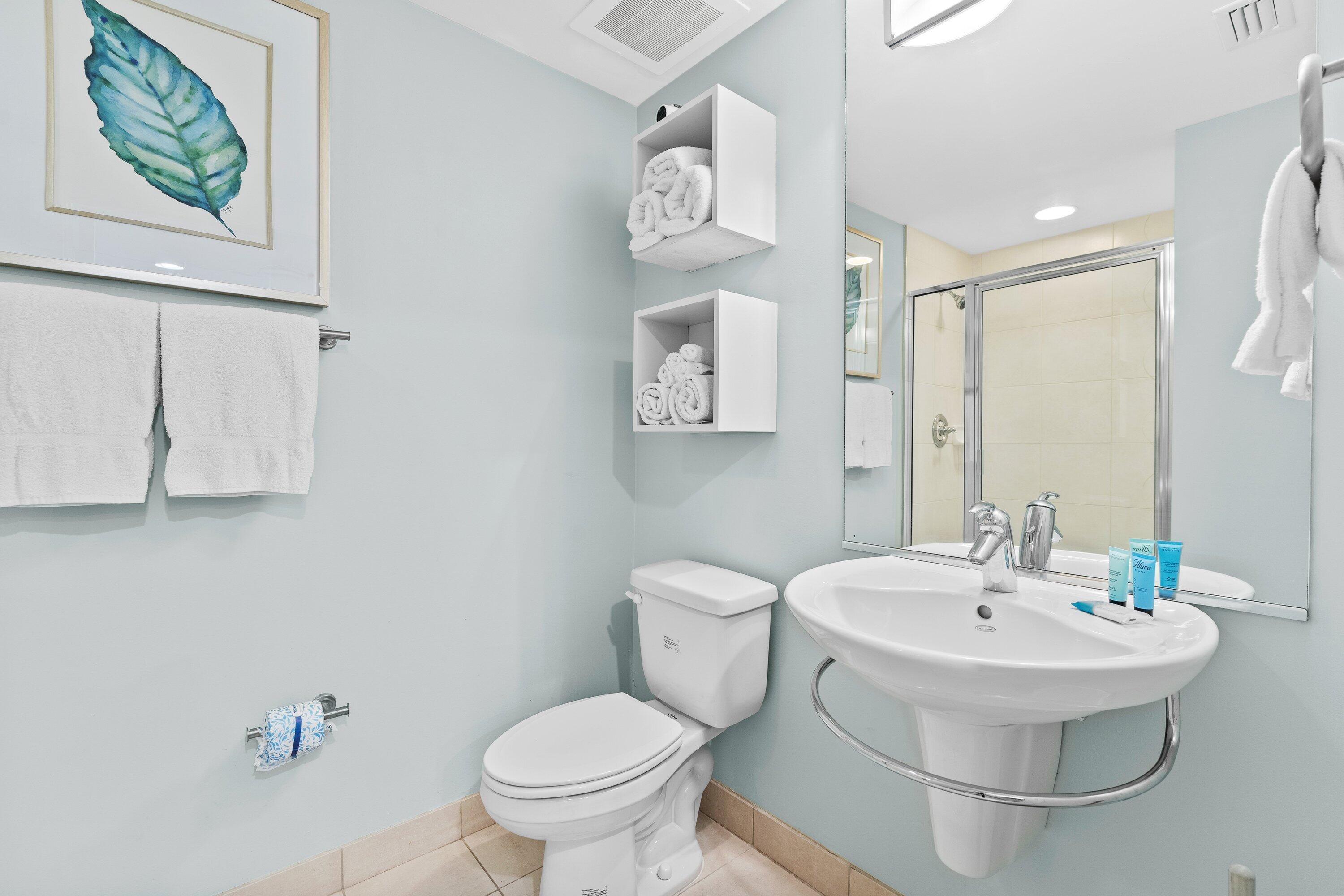BAHIA CONDO - Residential