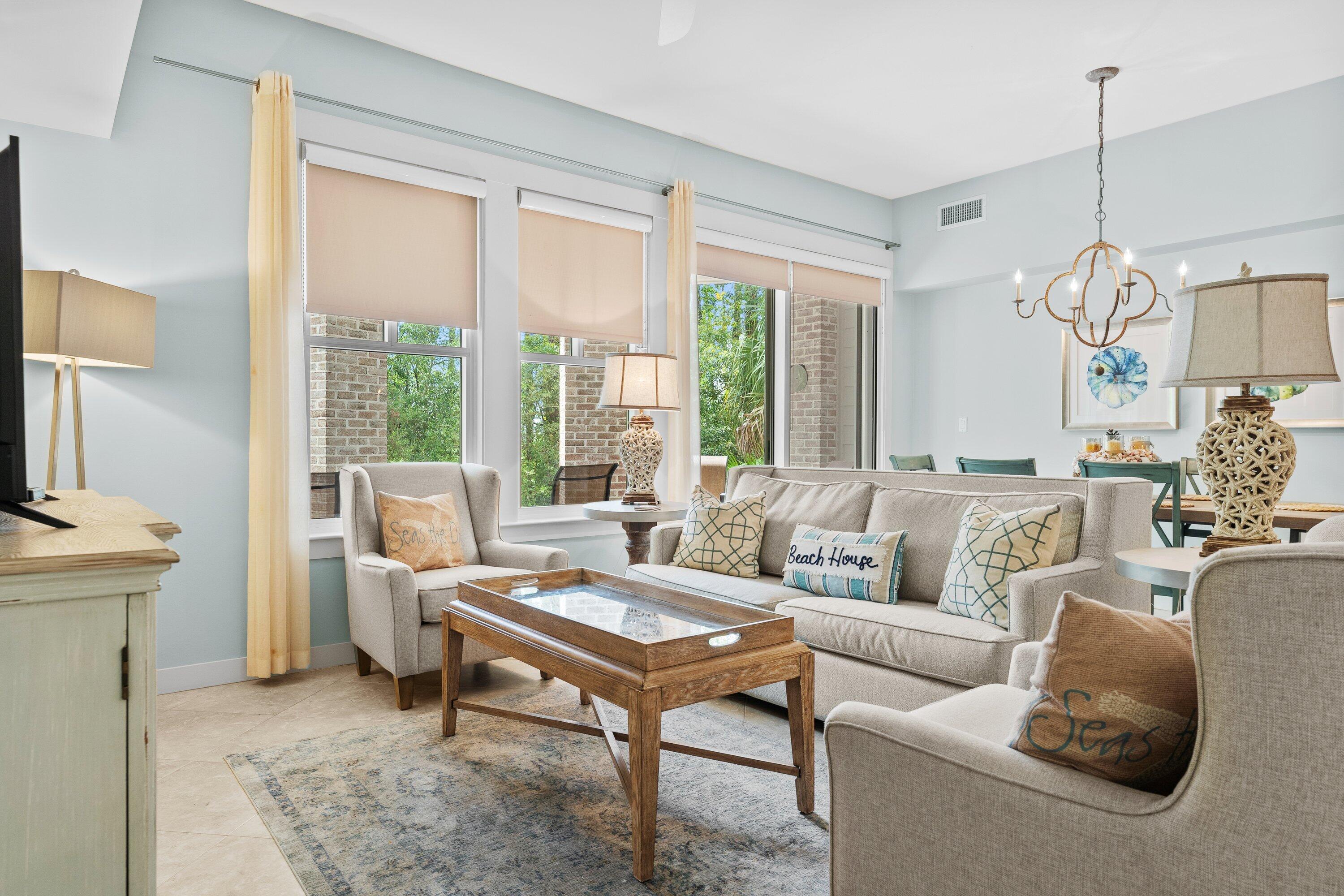 BAHIA CONDO - Residential
