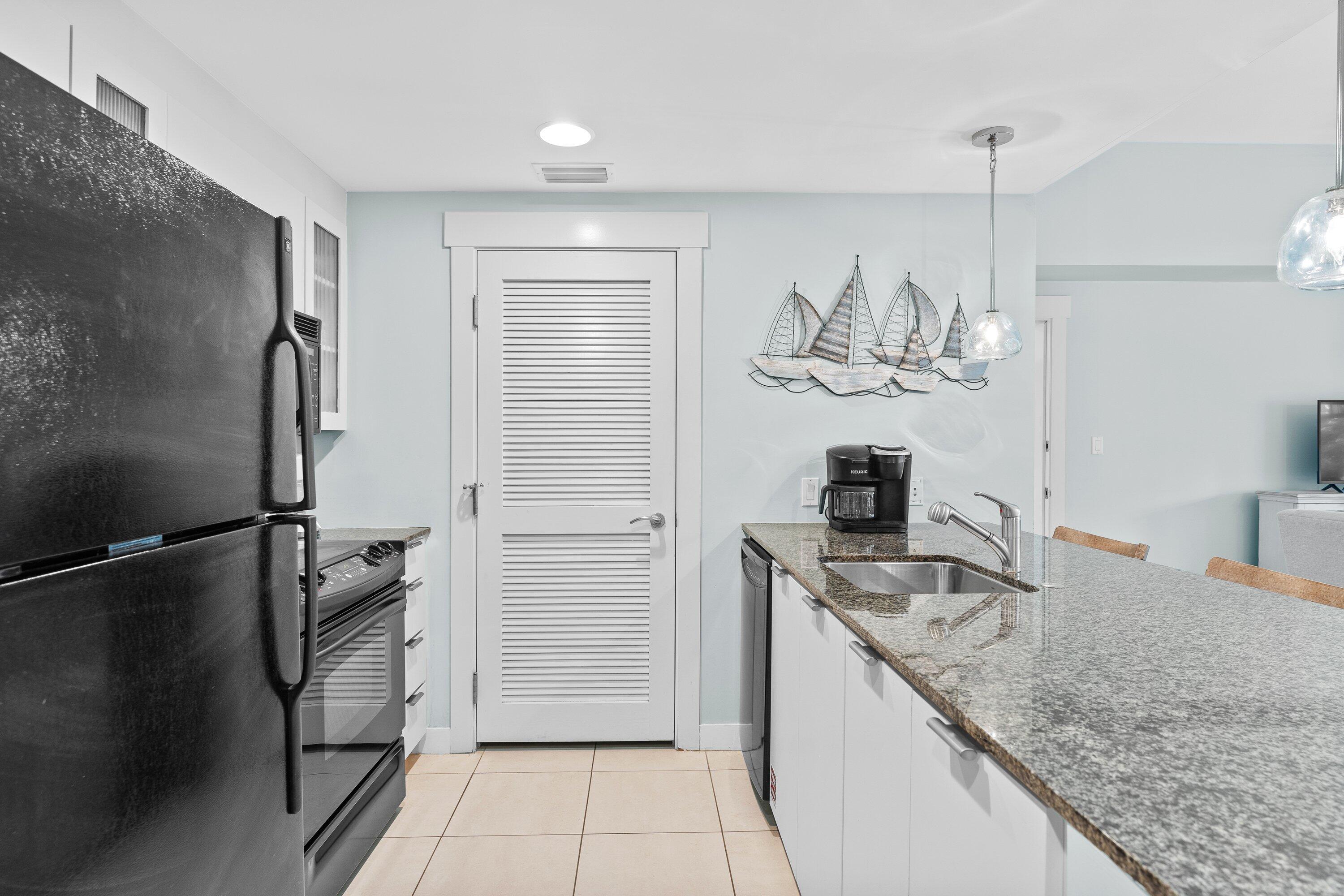 BAHIA CONDO - Residential