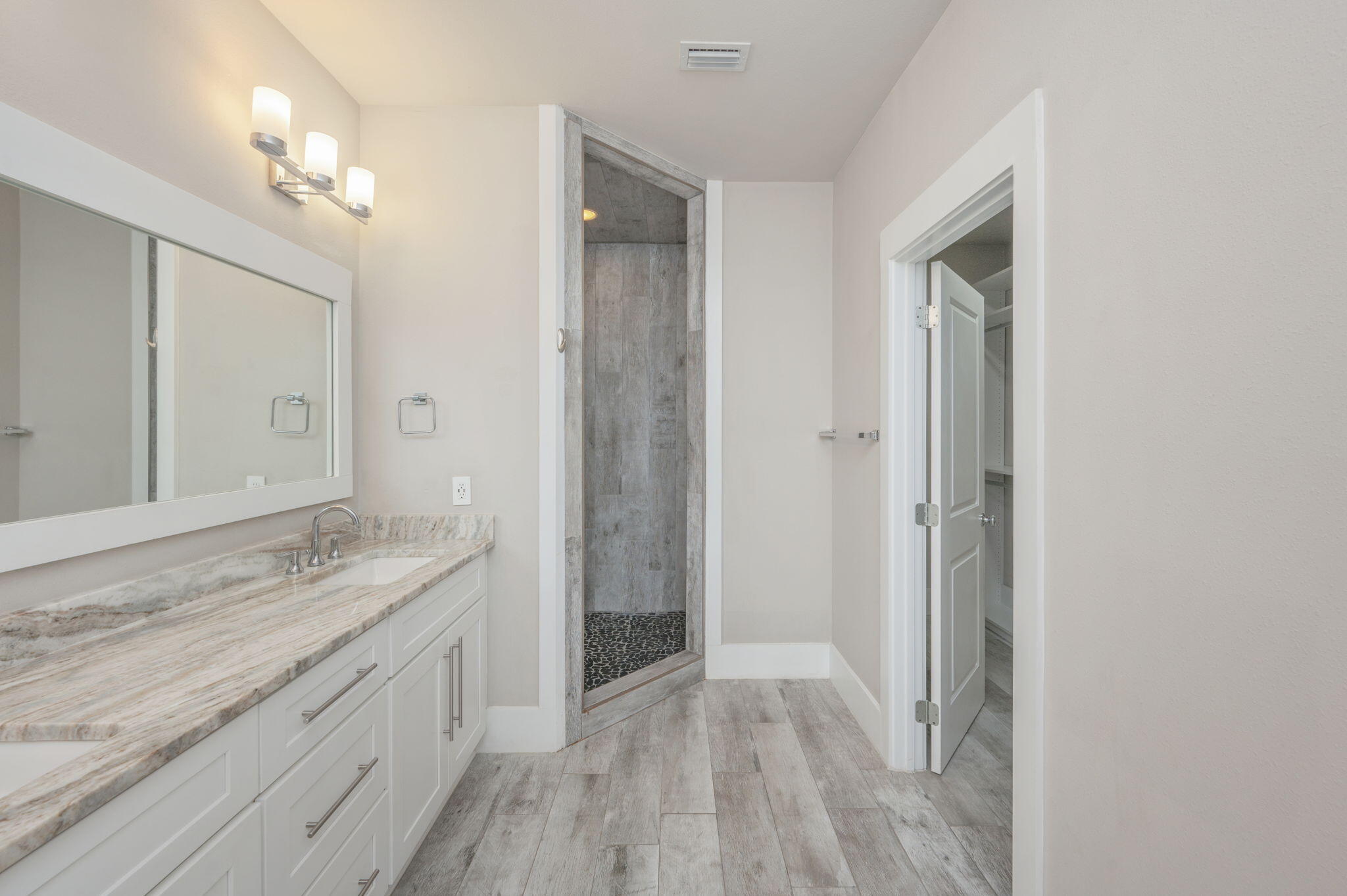Hemingway - Residential Lease