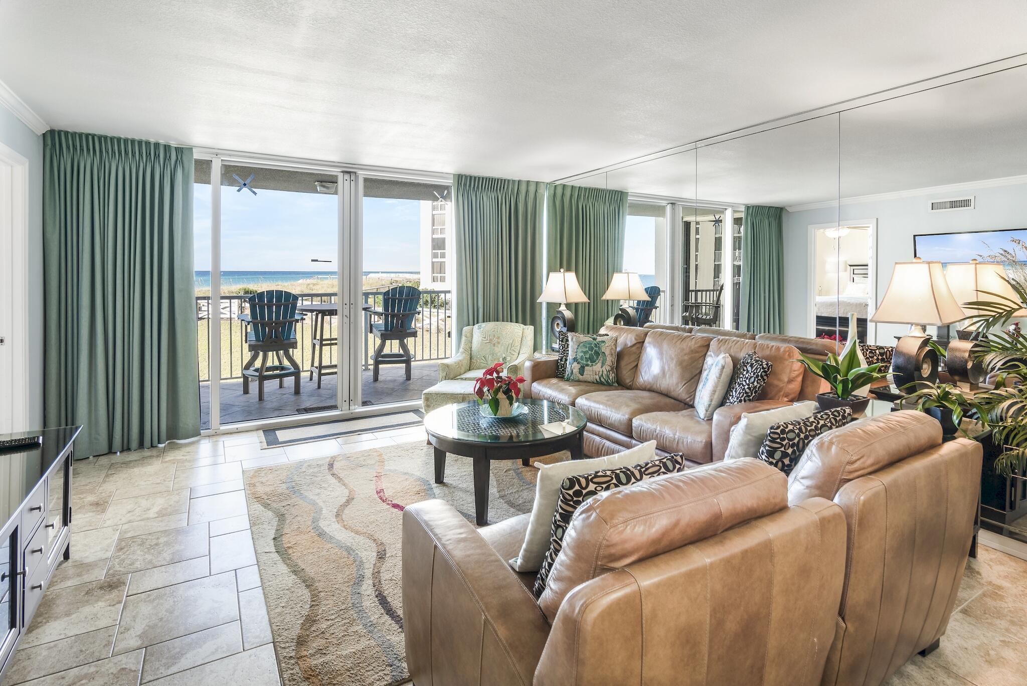 SHORELINE TOWERS 1 - Residential