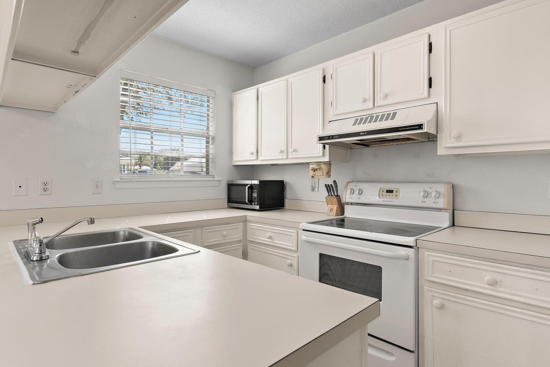 KELLYS 3RD ADDN TO DESTIN - Residential