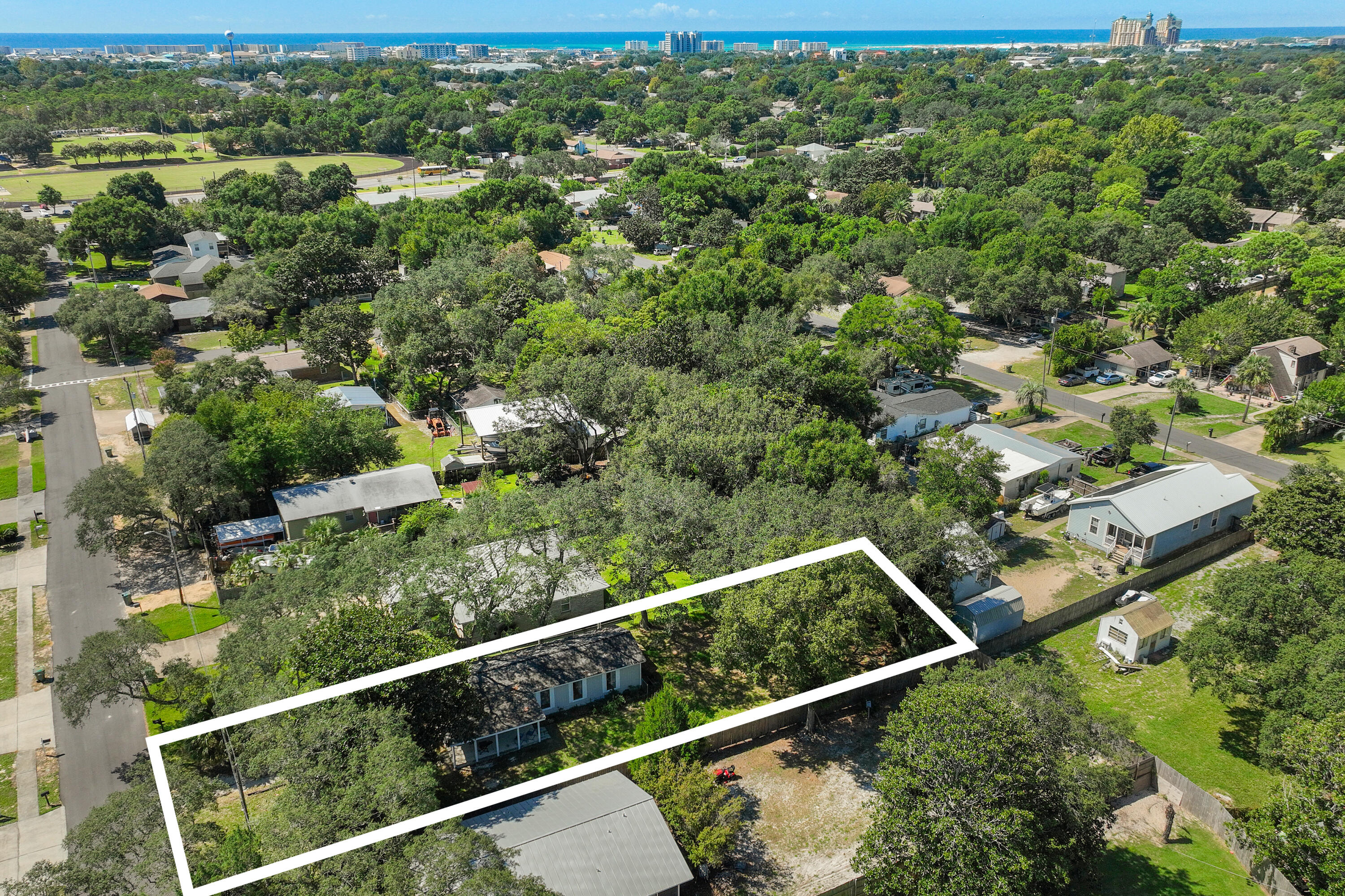 KELLYS 3RD ADDN TO DESTIN - Residential