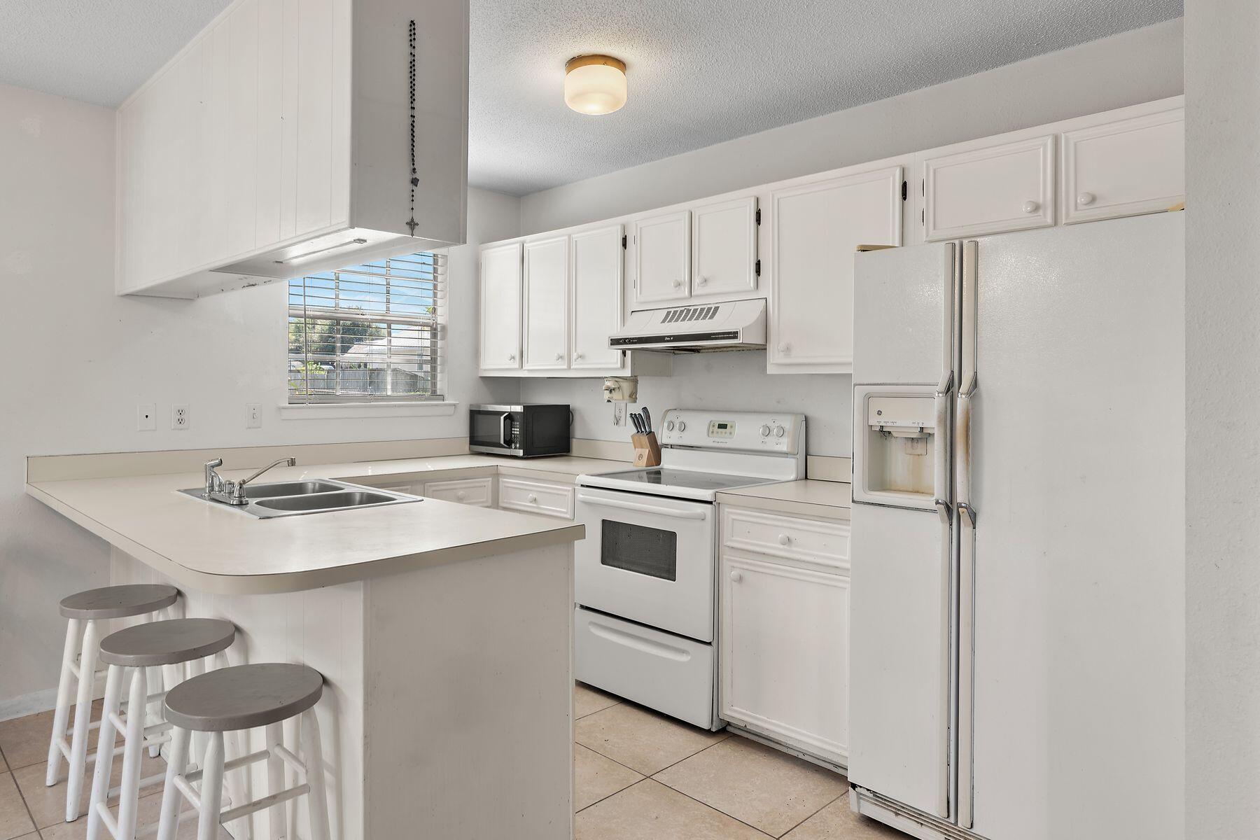 KELLYS 3RD ADDN TO DESTIN - Residential