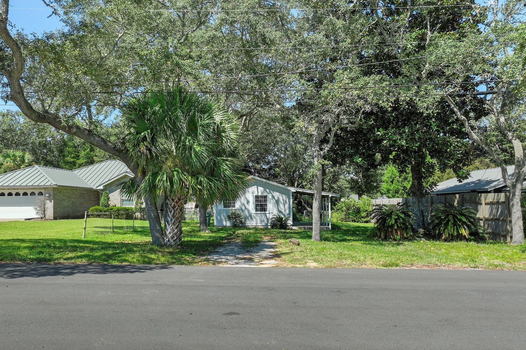 KELLYS 3RD ADDN TO DESTIN - Residential