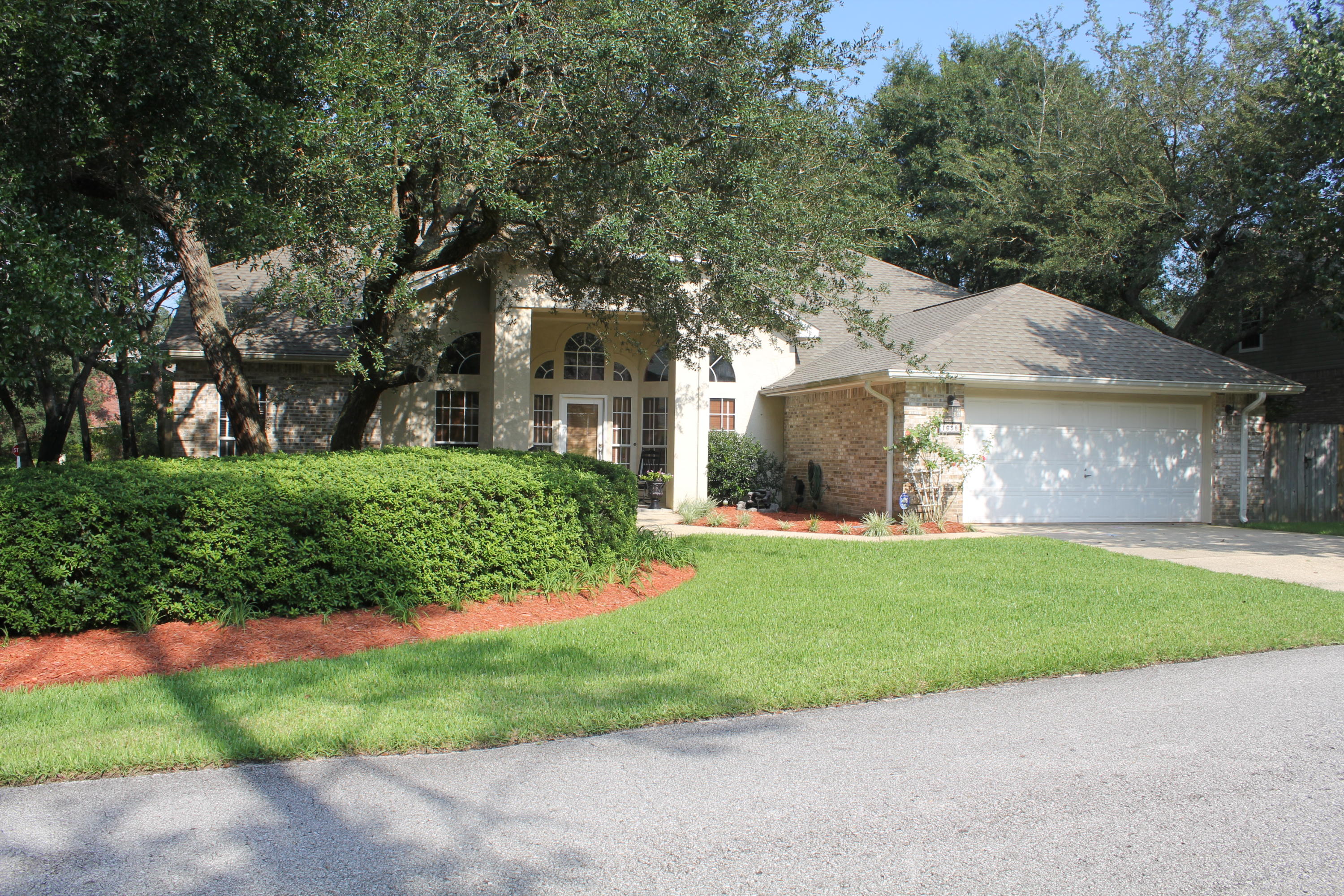 PARKWOOD ESTATES PH 1 BLUEWATER BAY - Residential