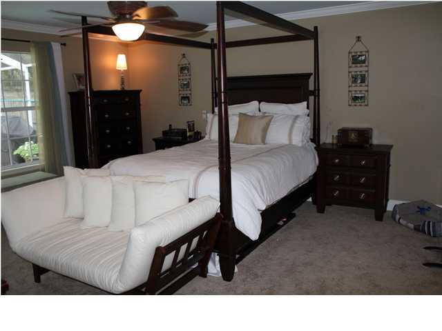 PARKWOOD ESTATES PH 1 BLUEWATER BAY - Residential