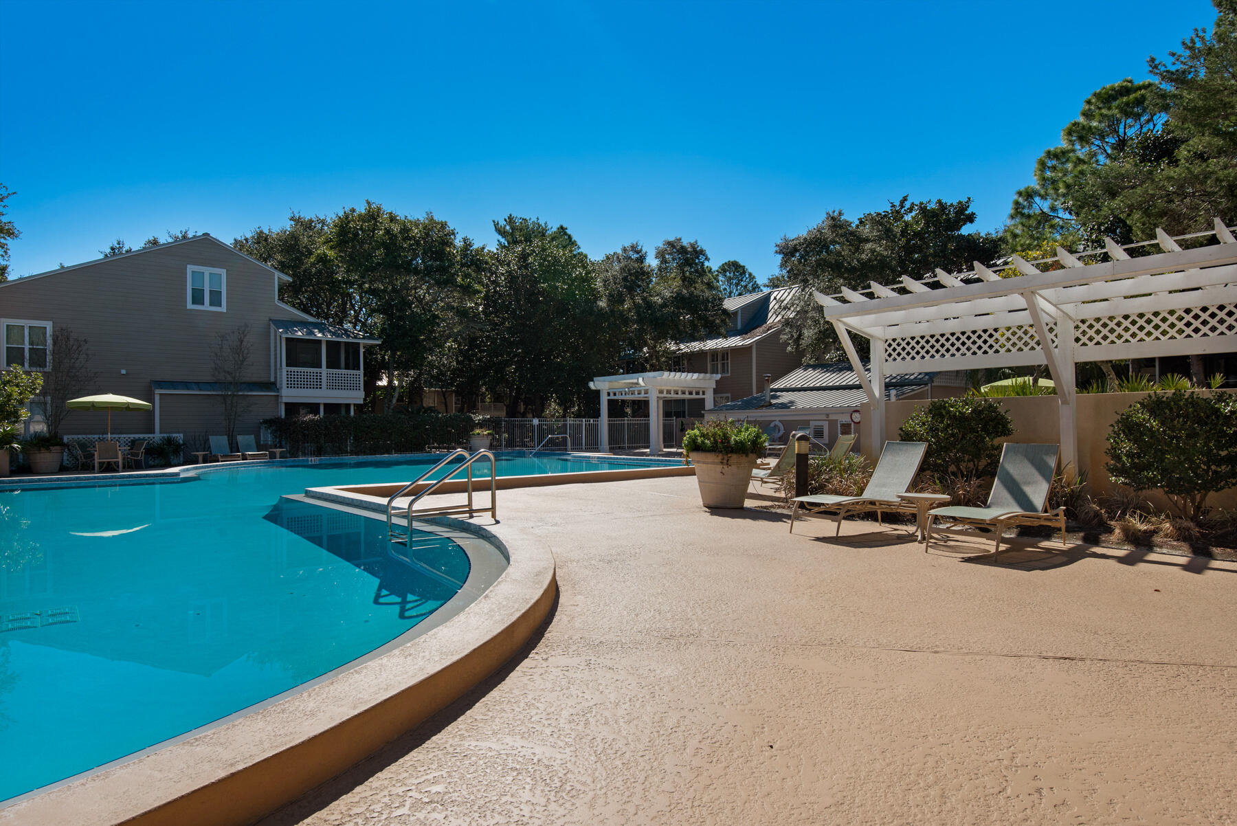 HIDDEN DUNES BEACH COTTAGES 2 - Residential