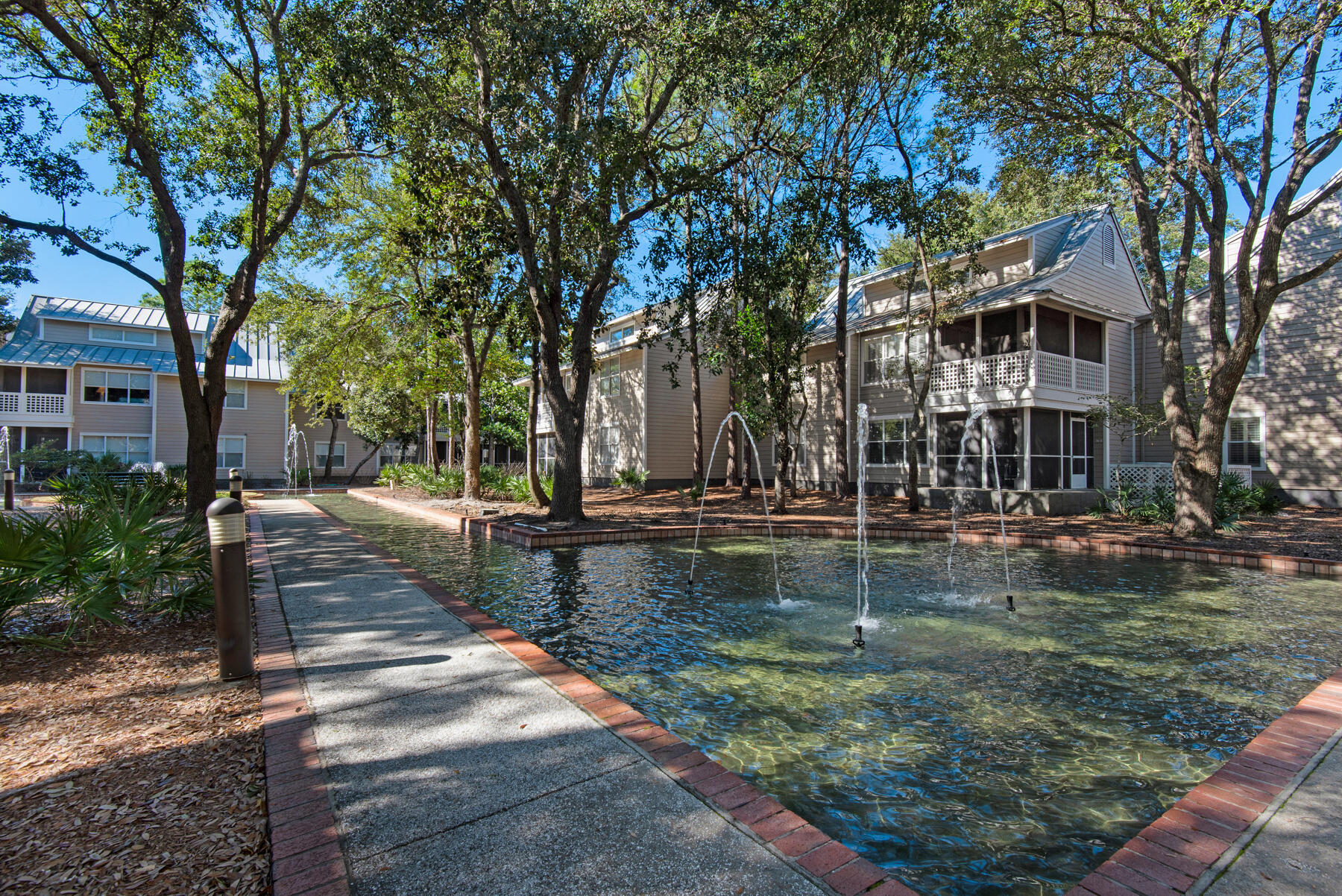 HIDDEN DUNES BEACH COTTAGES 2 - Residential