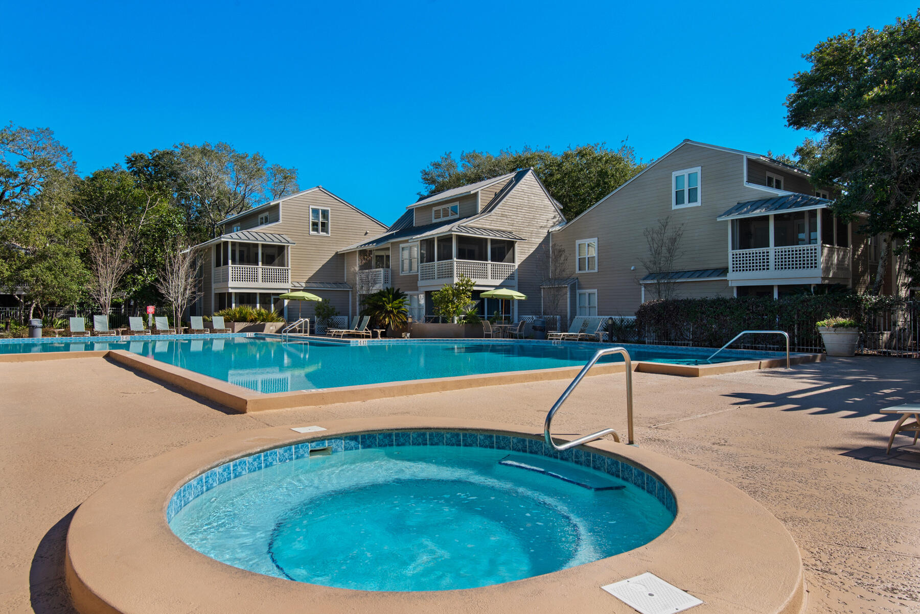 HIDDEN DUNES BEACH COTTAGES 2 - Residential