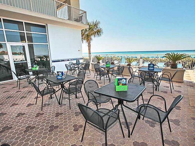 MAJESTIC BEACH TOWERS I - Residential