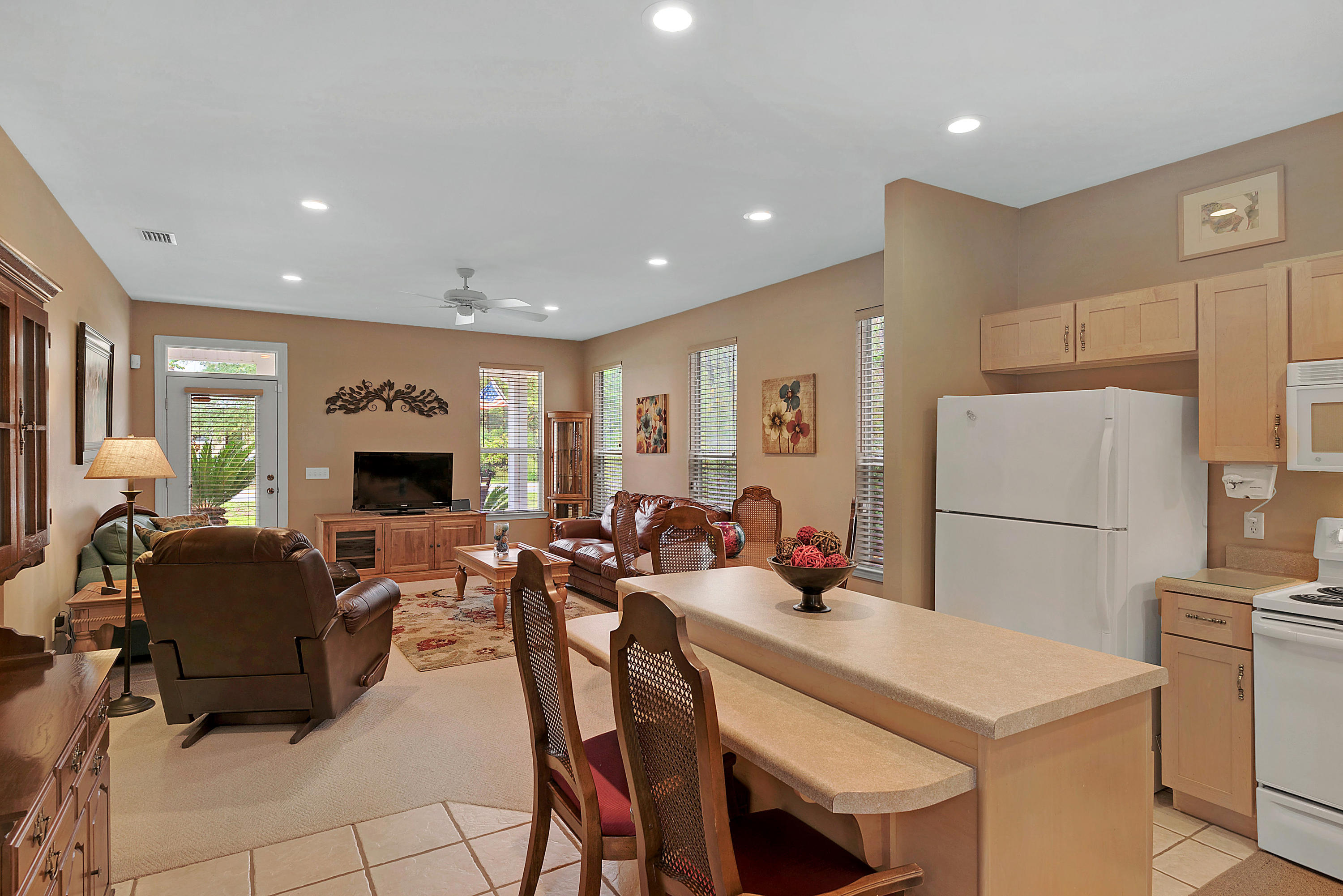 DAUGHETTES AMENDED - Residential