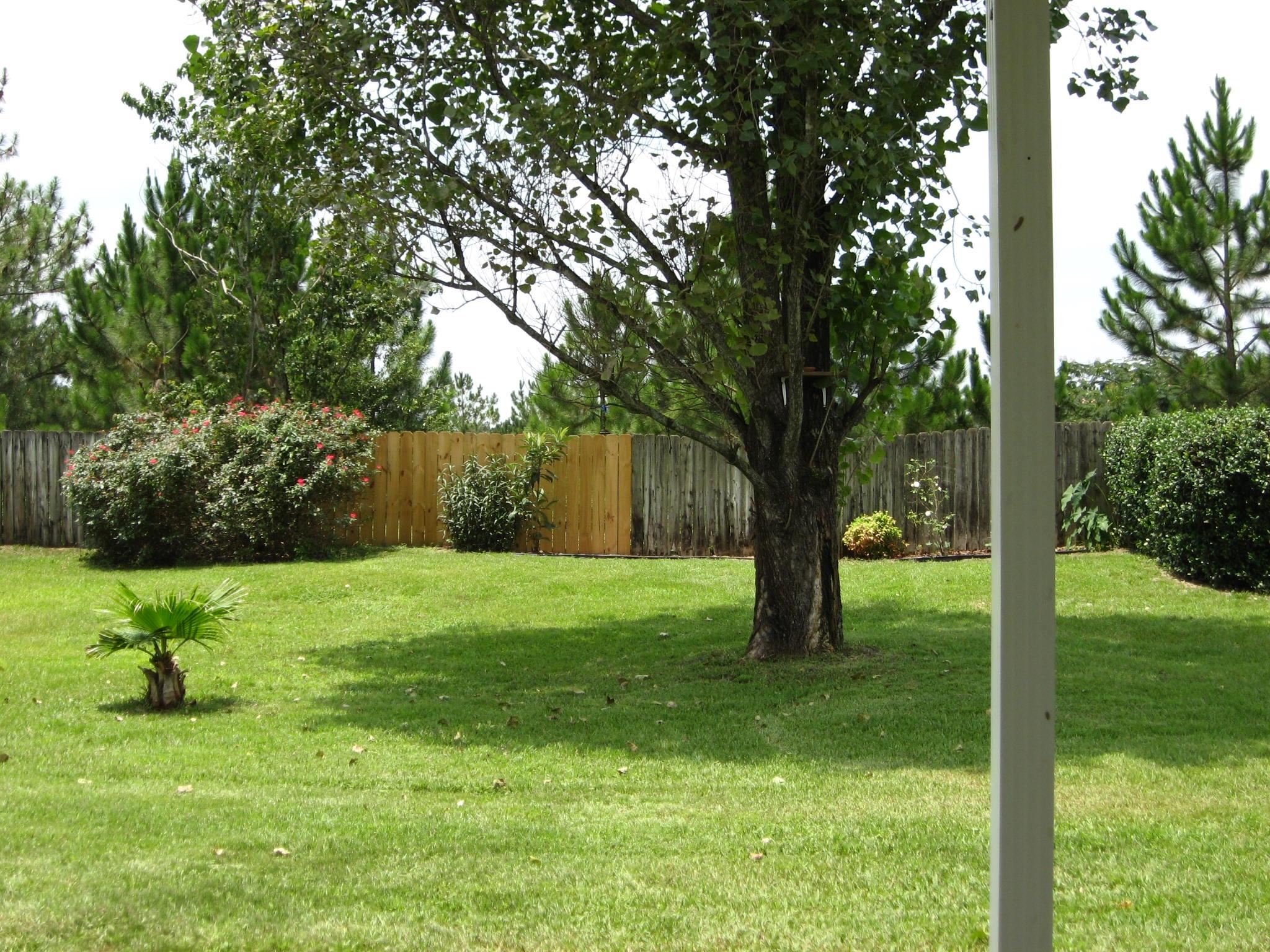 COUNTRYVIEW ESTATES 4TH ADDN Lot 6 - Residential