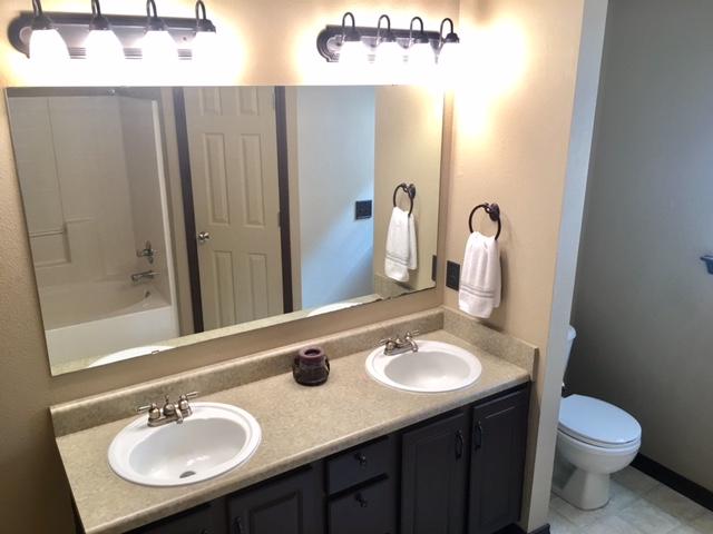 HIDDEN SHORES - Residential