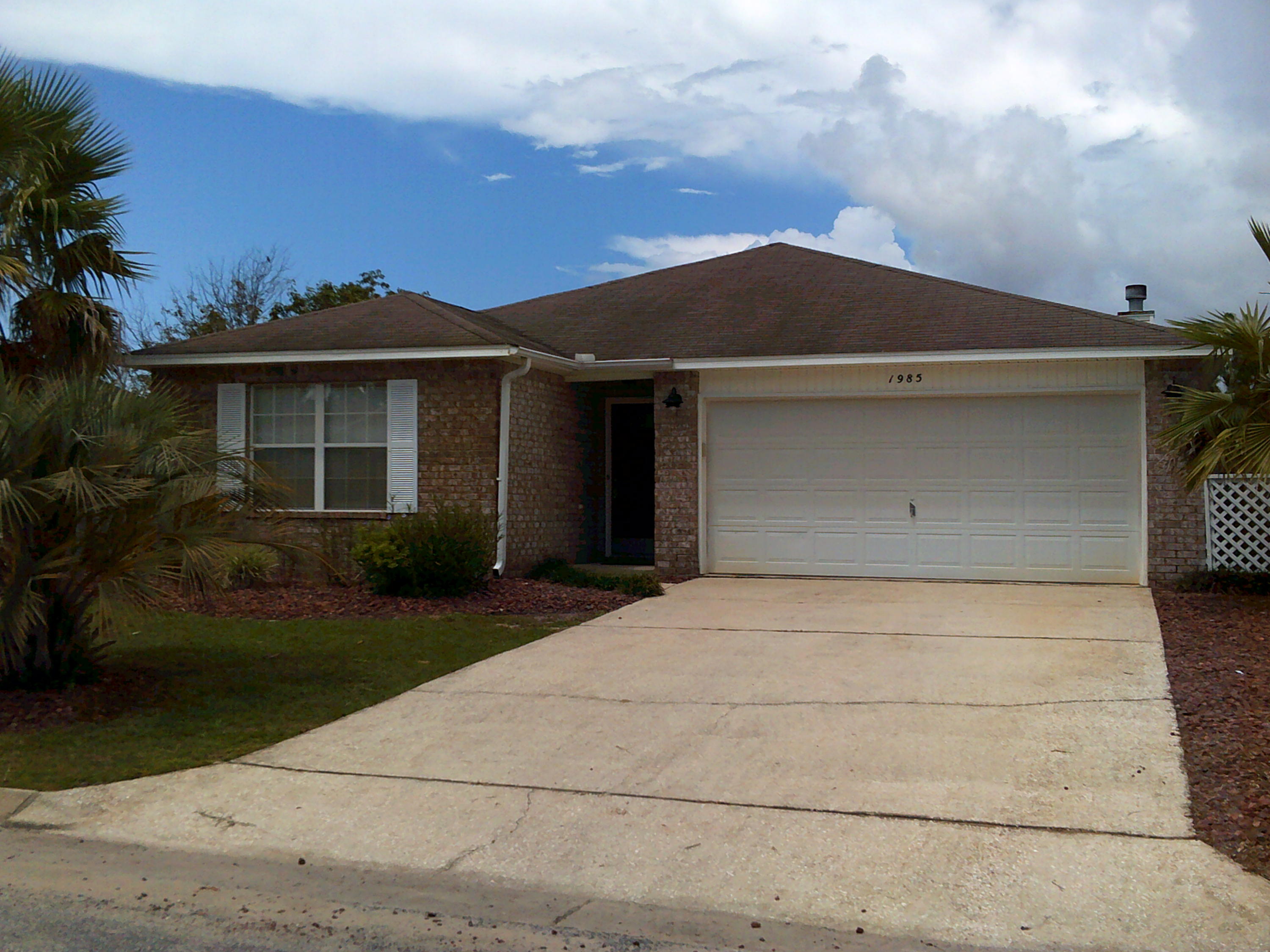 HIDDEN SHORES - Residential