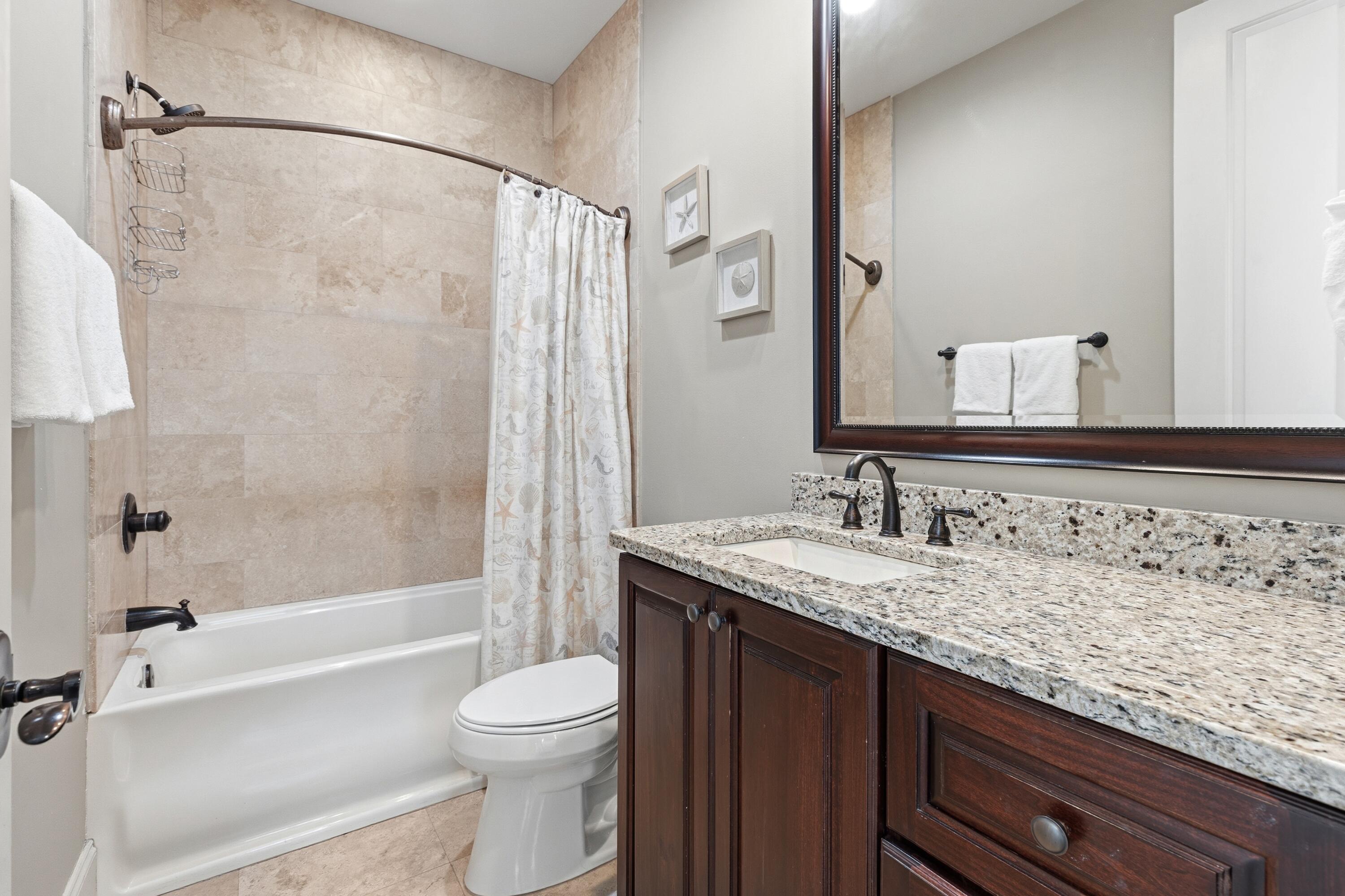 VILLA LAGO - Residential