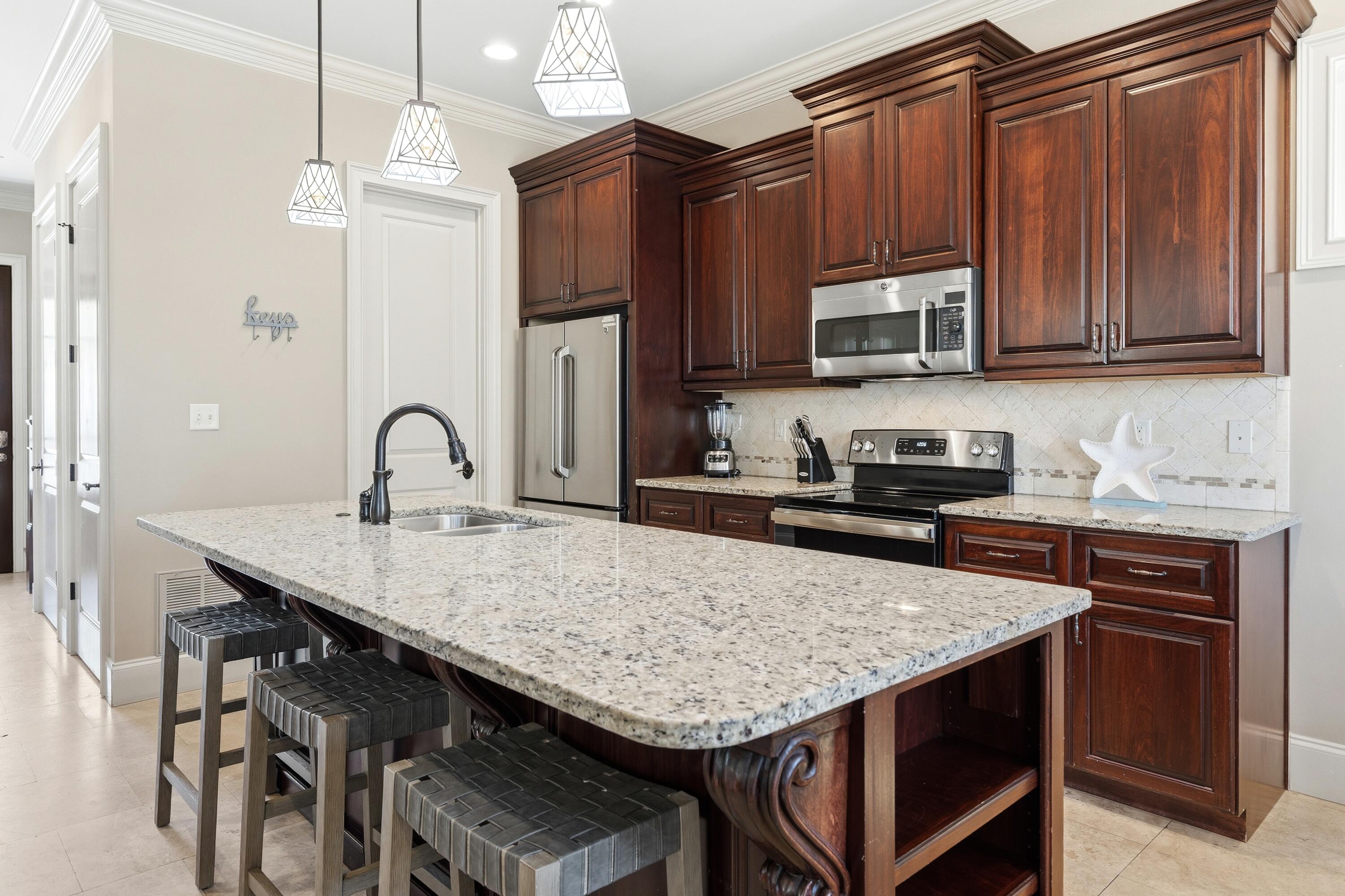 VILLA LAGO - Residential