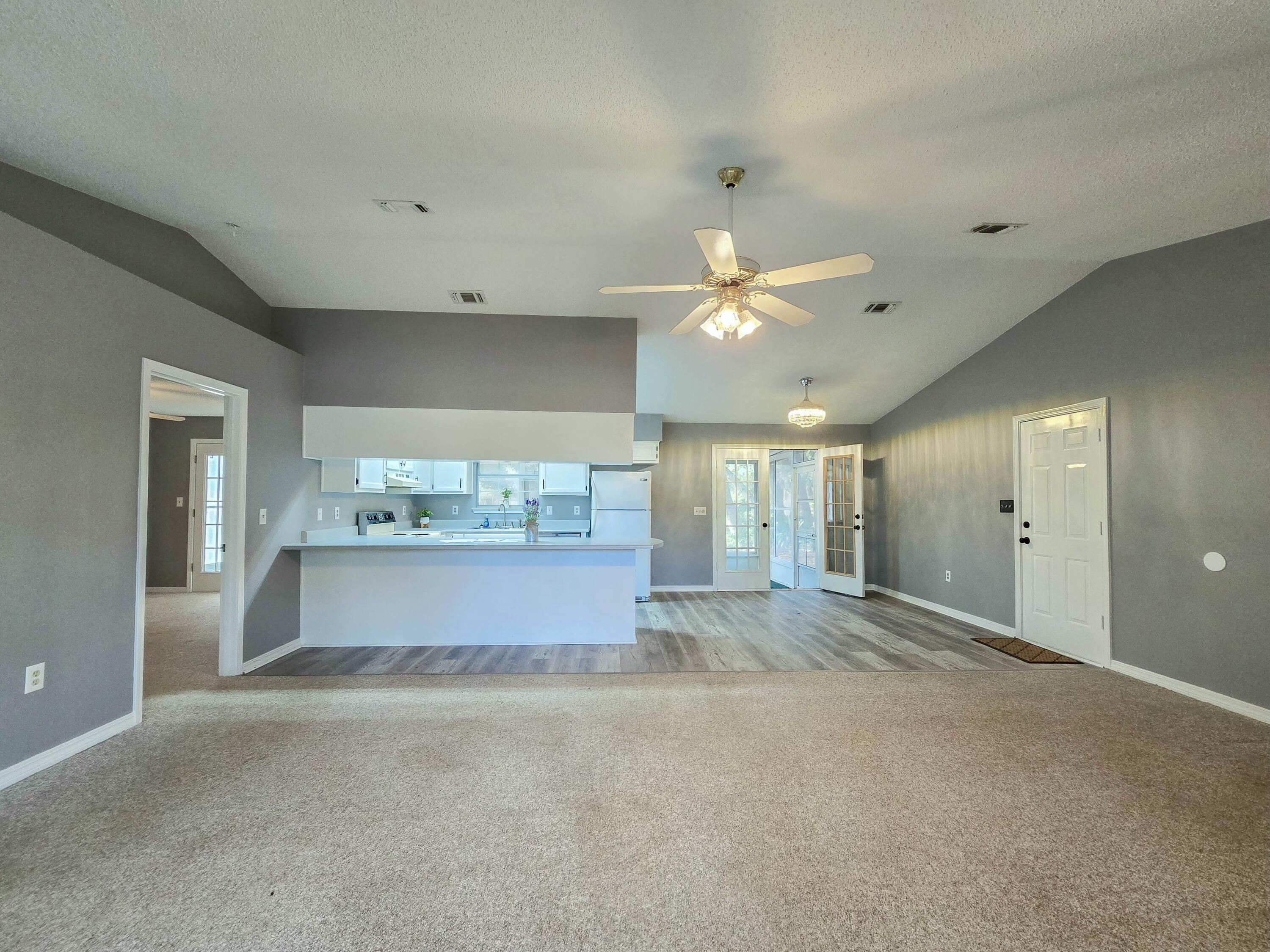 HOLLEY BY THE SEA - Residential