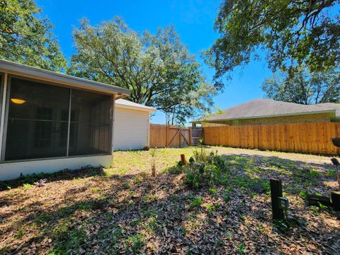 A home in Navarre