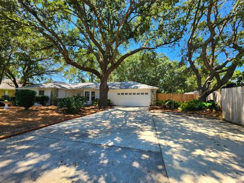 A home in Navarre