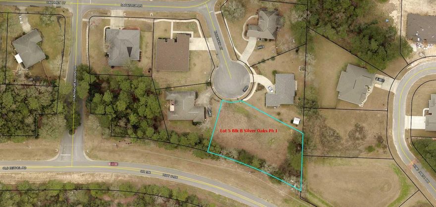SILVER OAKS!! Bring your house plans and envision your new home situated on this large, level lot. One of the few vacant lots left in this highly sought after subdivision! Convenient location to schools, banks and shopping! Buyer to satisfy themselves to all information!