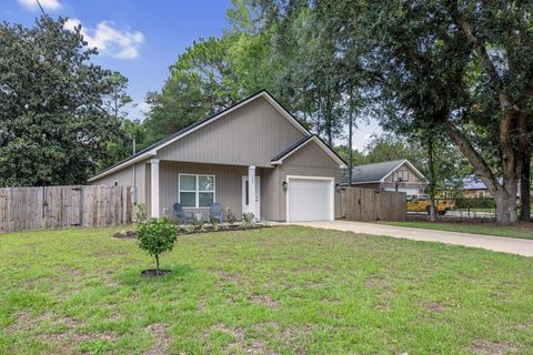 A home in Crestview