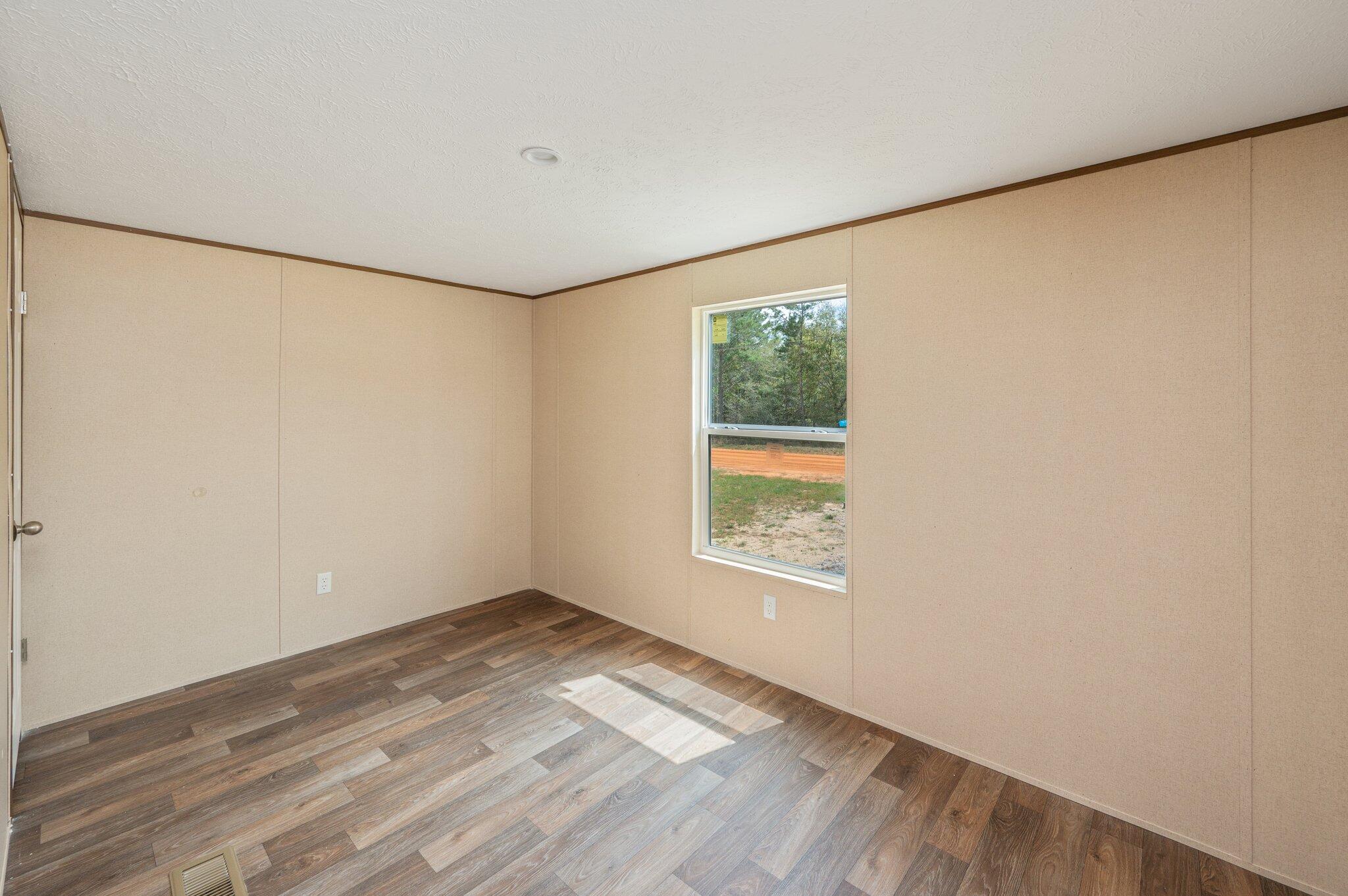 OAKWOOD HILLS UNIT 1 - Residential