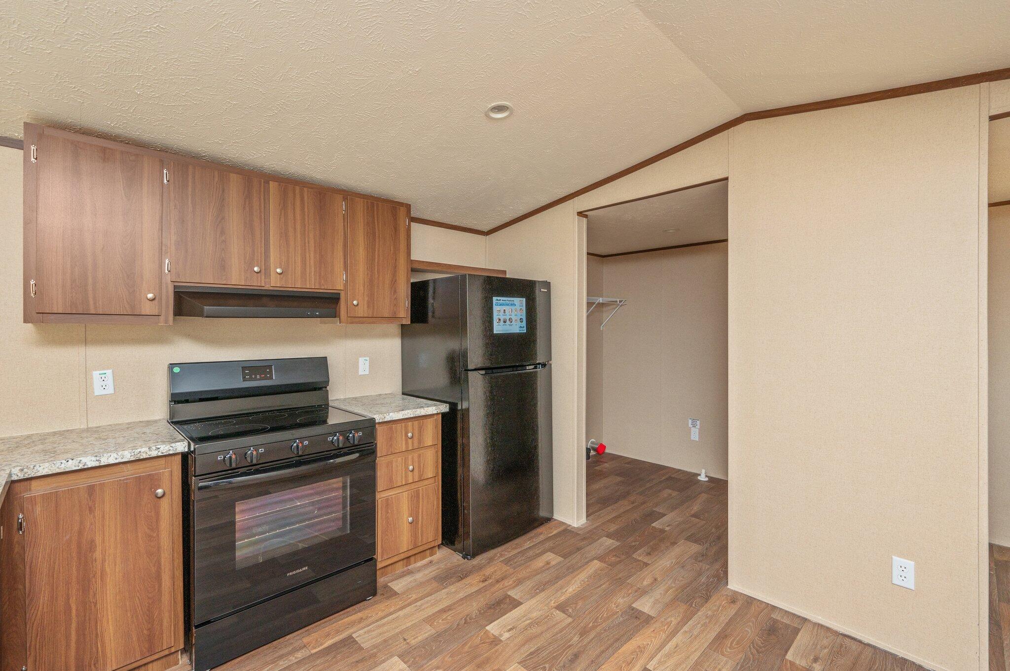 OAKWOOD HILLS UNIT 1 - Residential