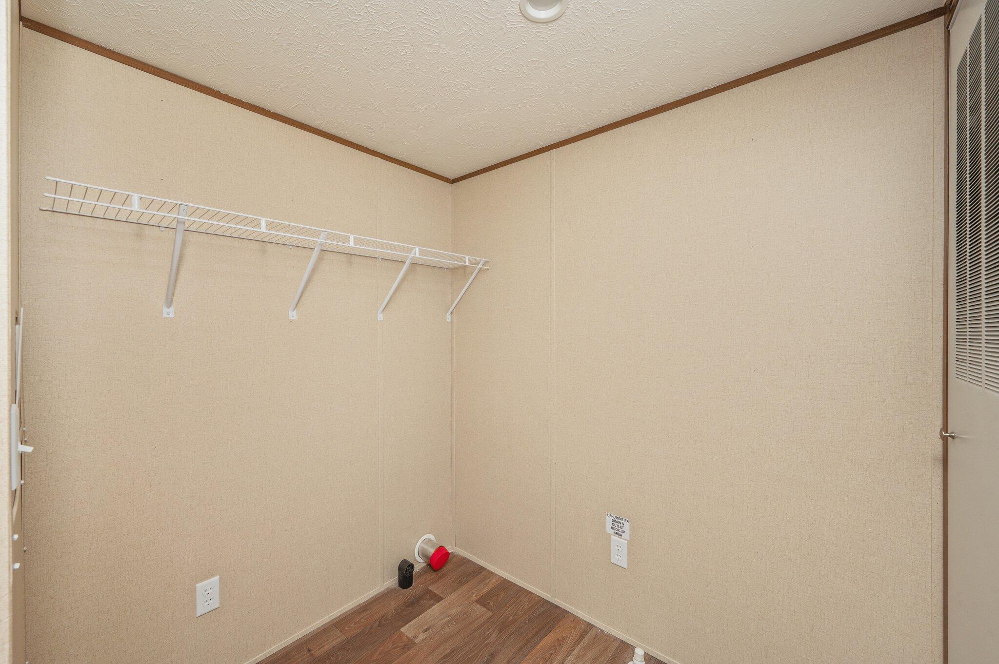 OAKWOOD HILLS UNIT 1 - Residential