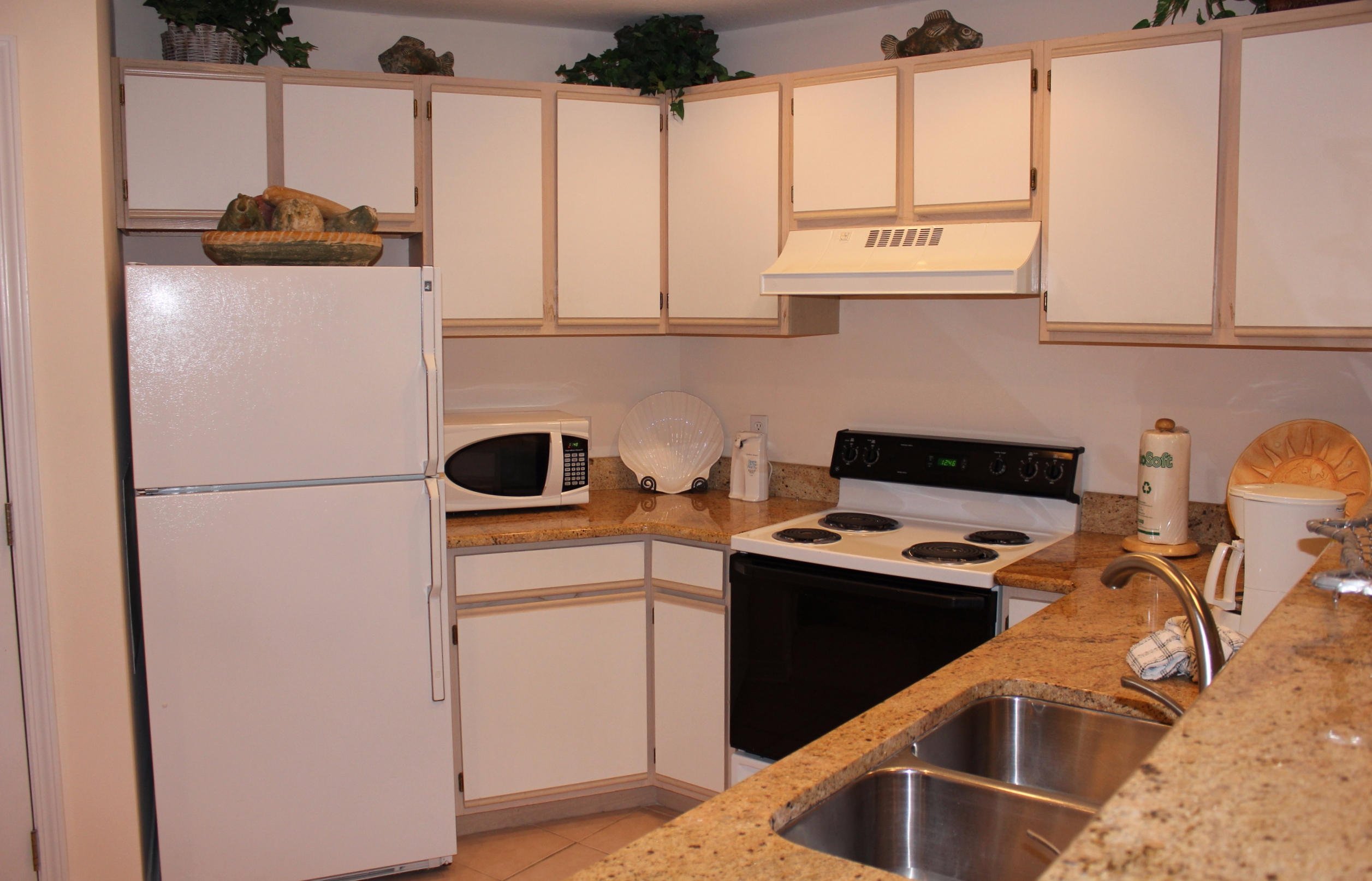 MARAVILLA CONDO 1 - Residential