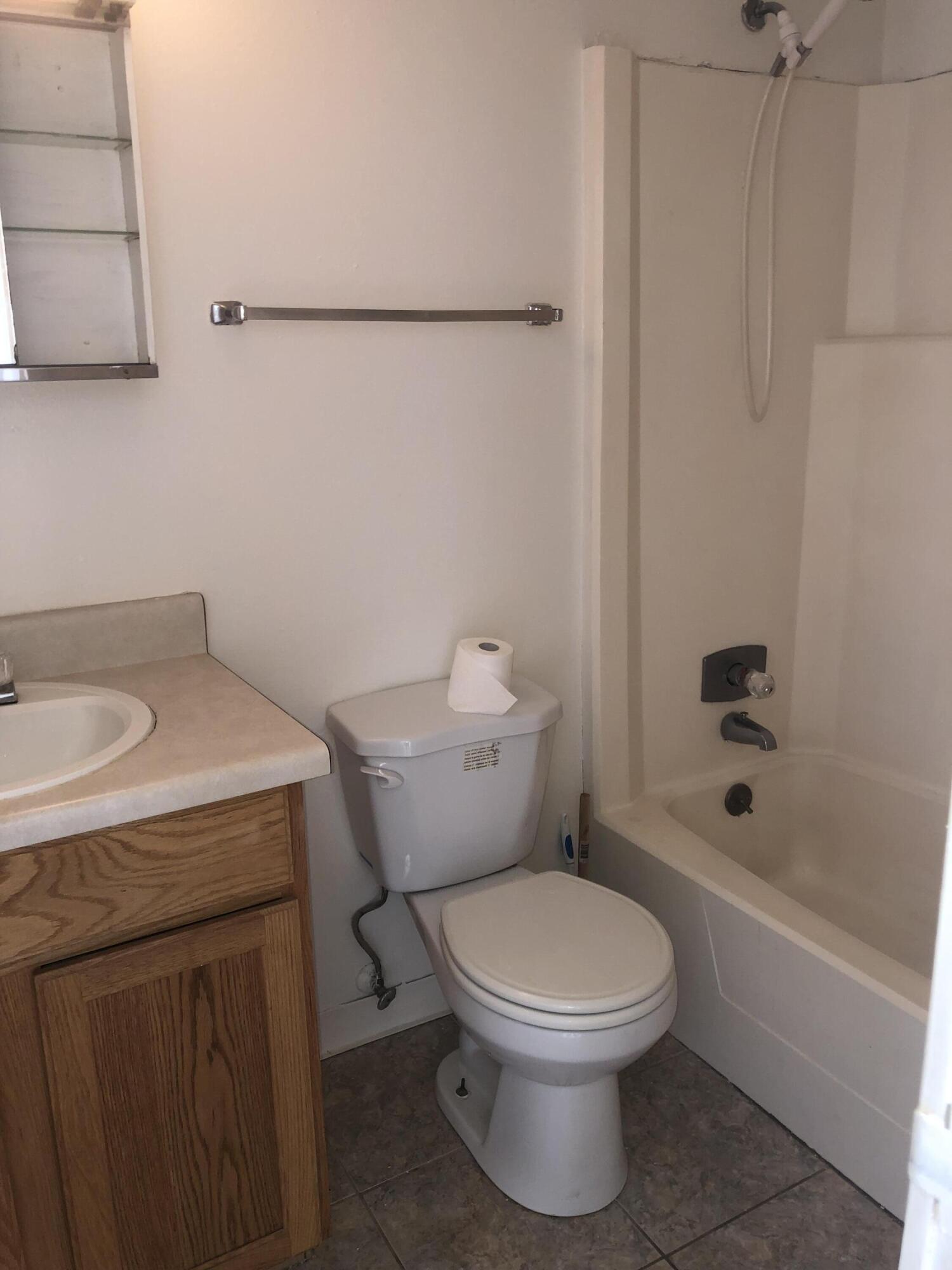 FINISTERRA UNIT 6C - Residential