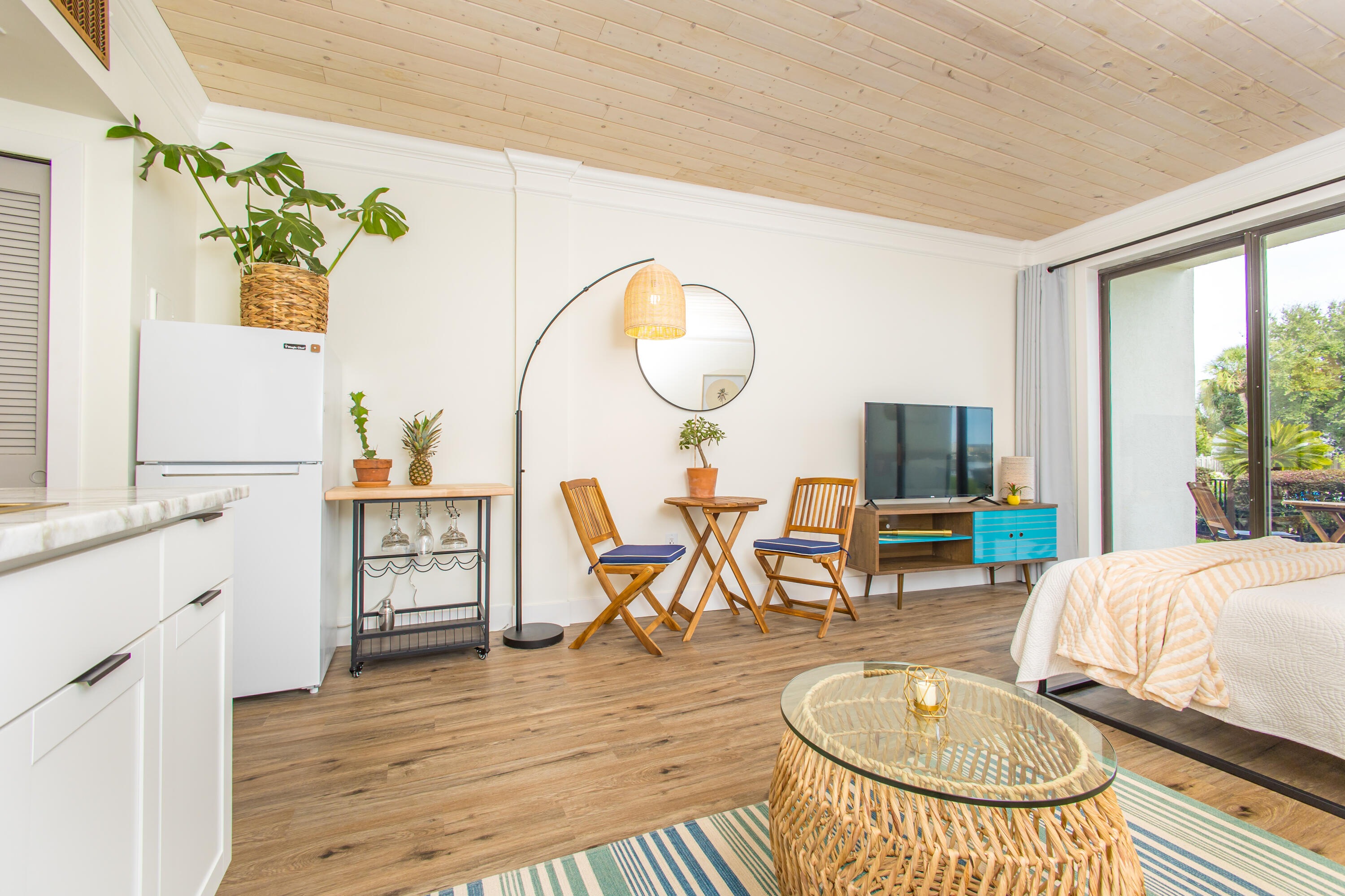 PIRATES BAY PH 1 - Residential
