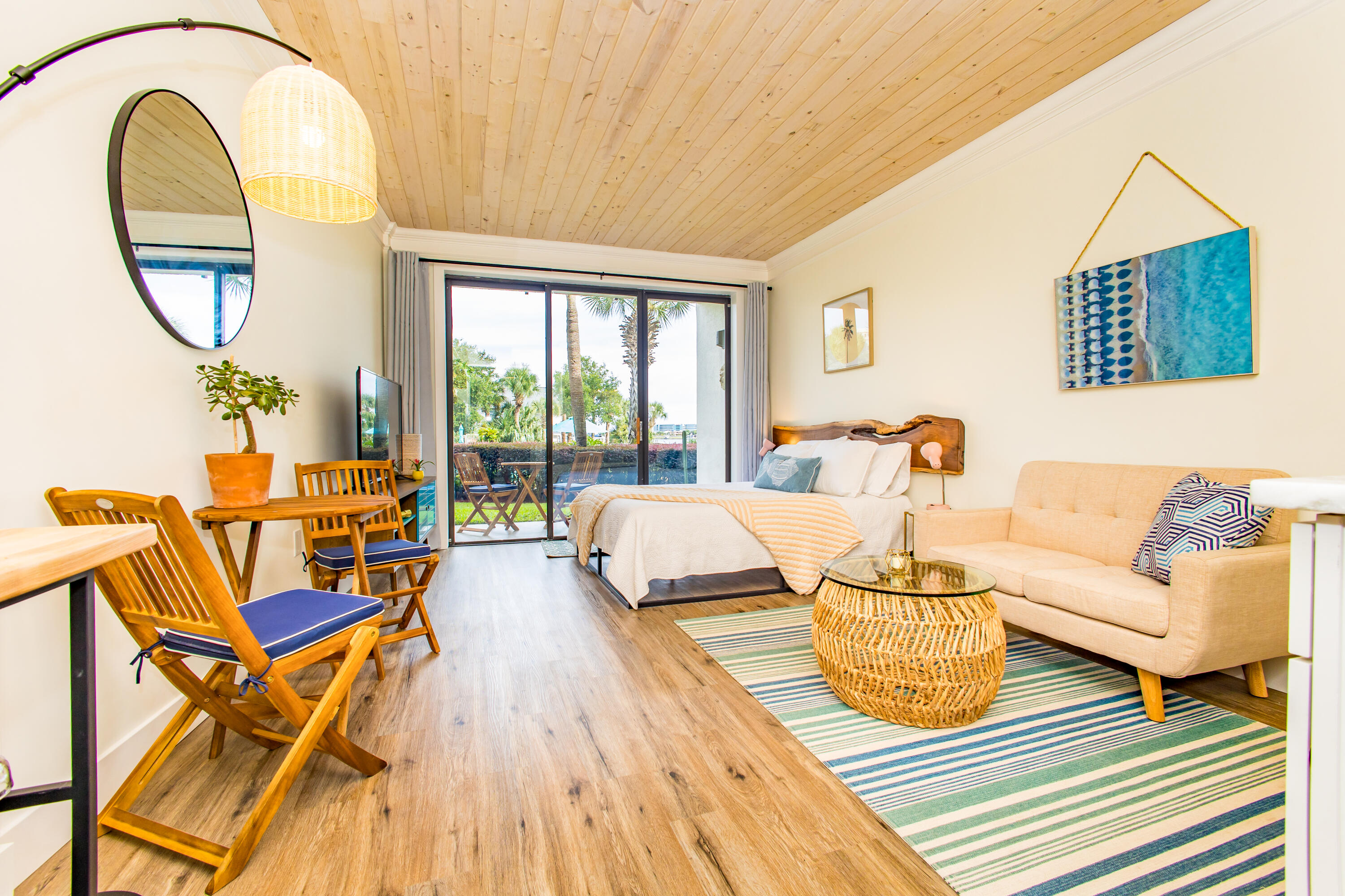 PIRATES BAY PH 1 - Residential