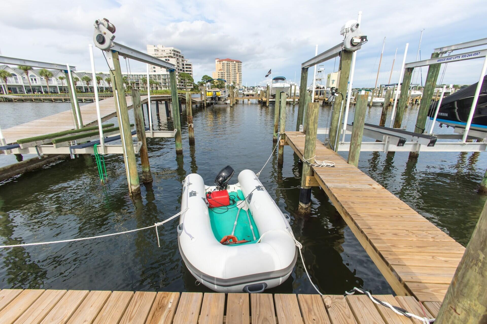 PIRATES BAY PH 1 - Residential